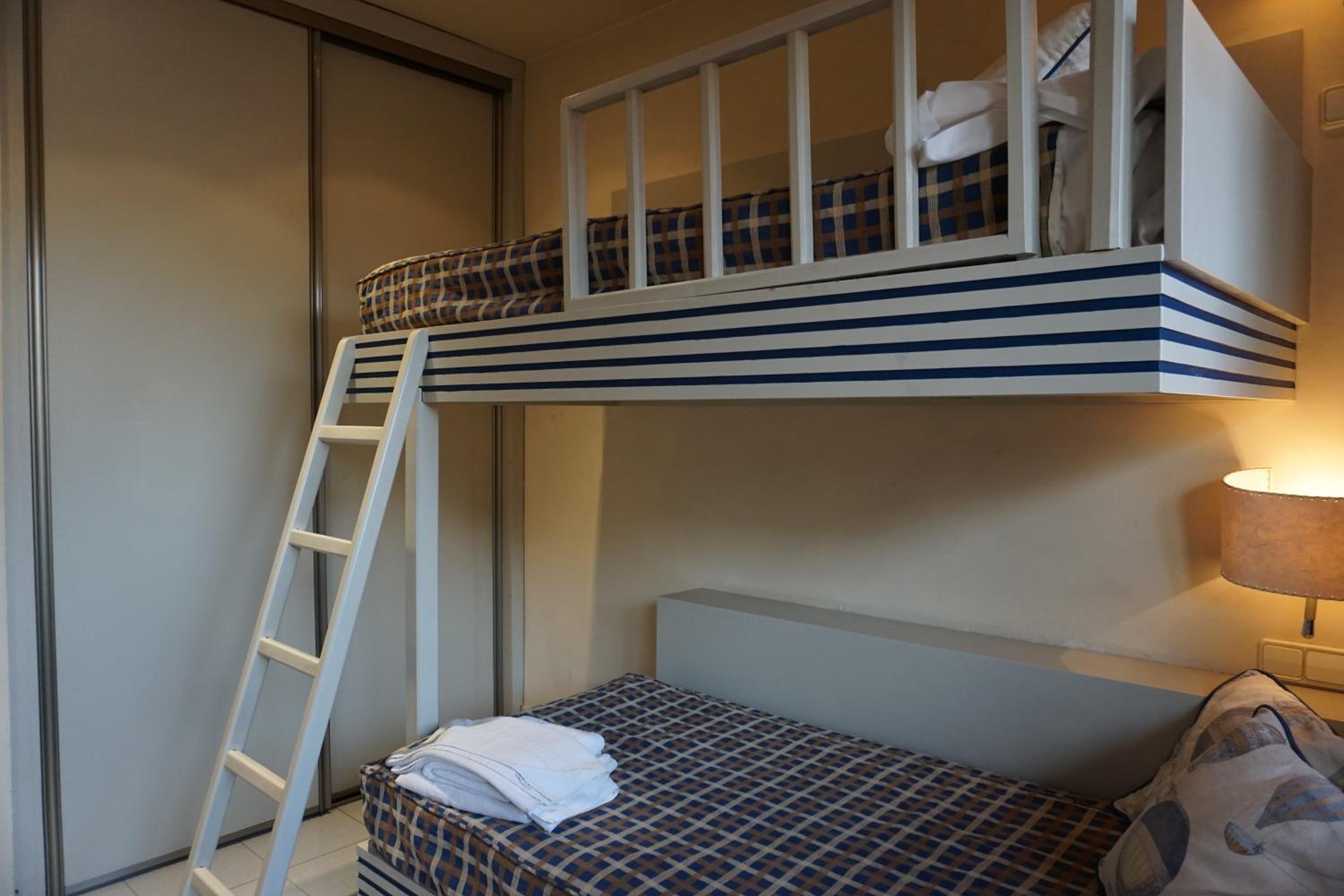 Apartaments Sant Jordi Girona 97