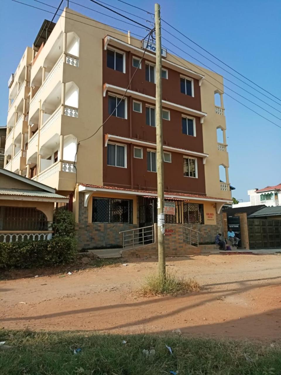 Golden Guest House- Miritini