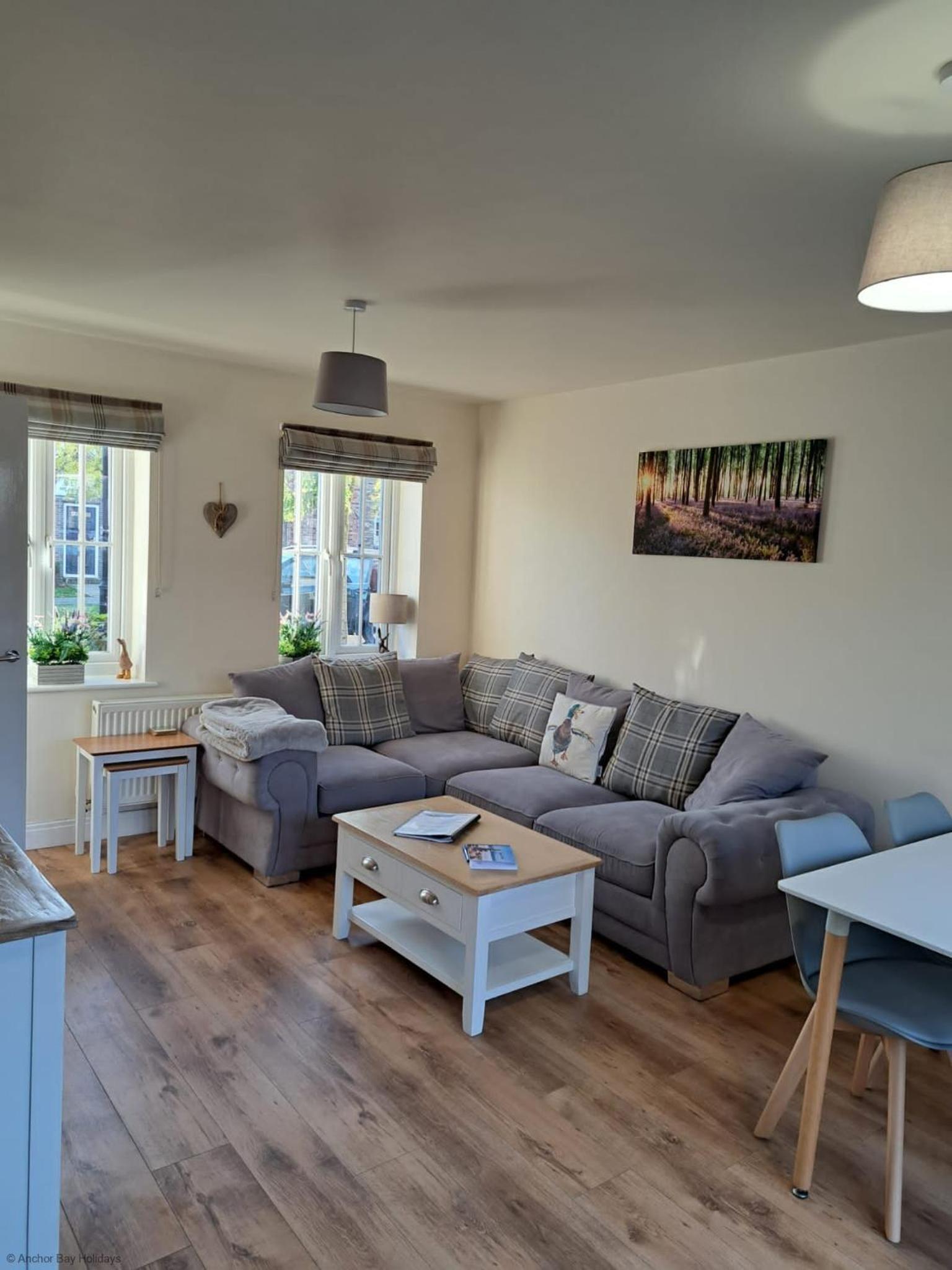 Bluebell Cottage - Part of the The Bay Filey Holiday Village with pool, gym and direct beach access, pub, restaurant, tennis and meadows walks