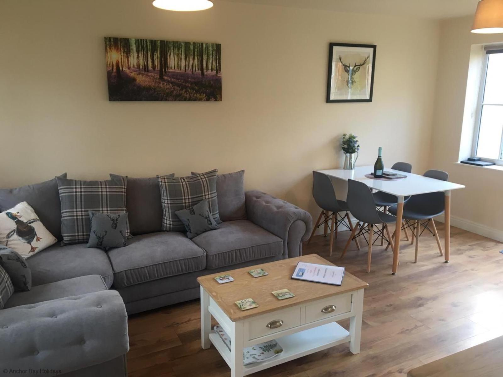 Bluebell Cottage - Part of the The Bay Filey Holiday Village with pool, gym and direct beach access, pub, restaurant, tennis and meadows walks