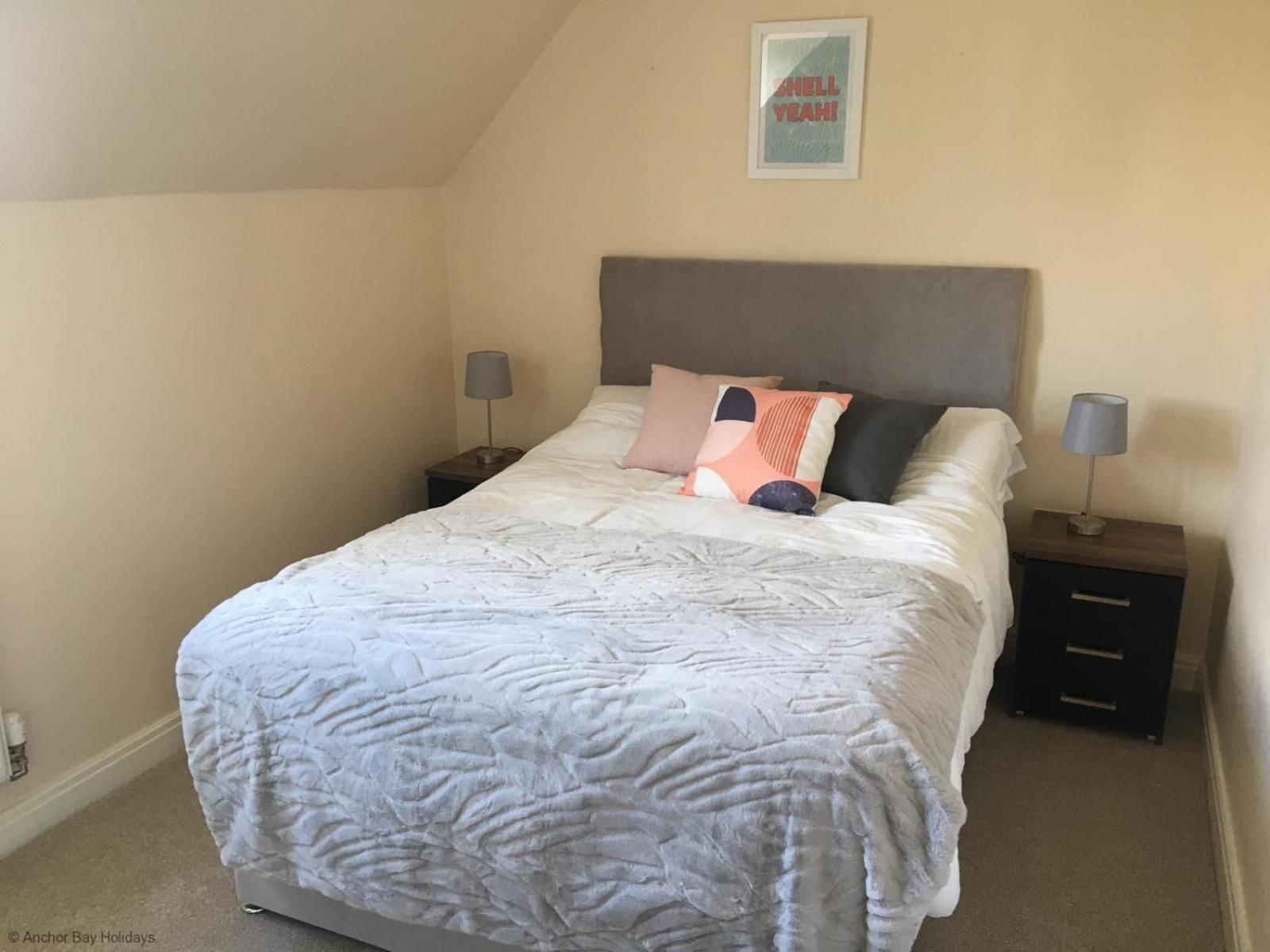 Bluebell Cottage - Part of the The Bay Filey Holiday Village with pool, gym and direct beach access, pub, restaurant, tennis and meadows walks