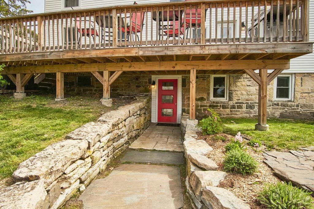 Craftsman Hideaway at the 1841 Farmhouse view 2