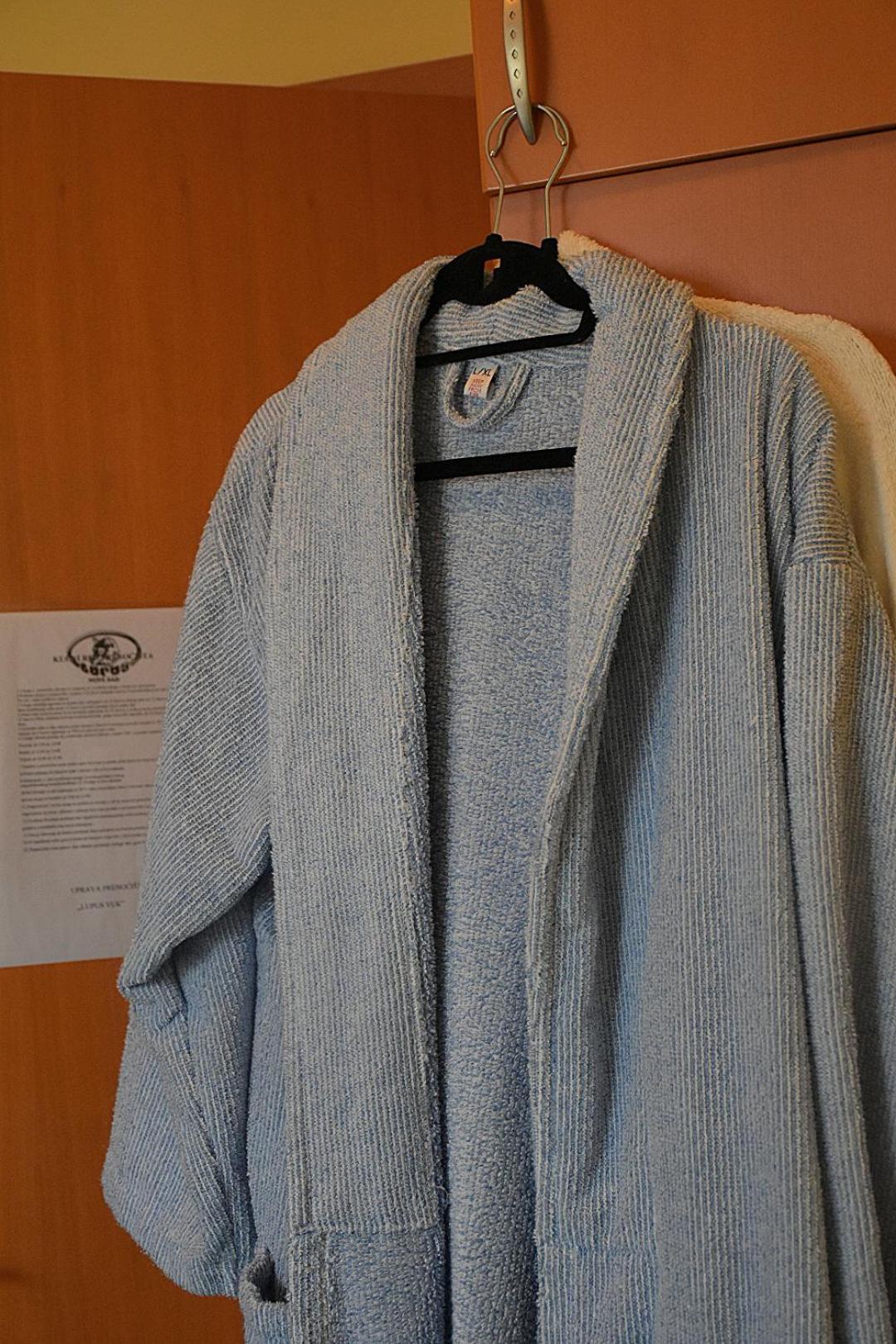 Photo 11