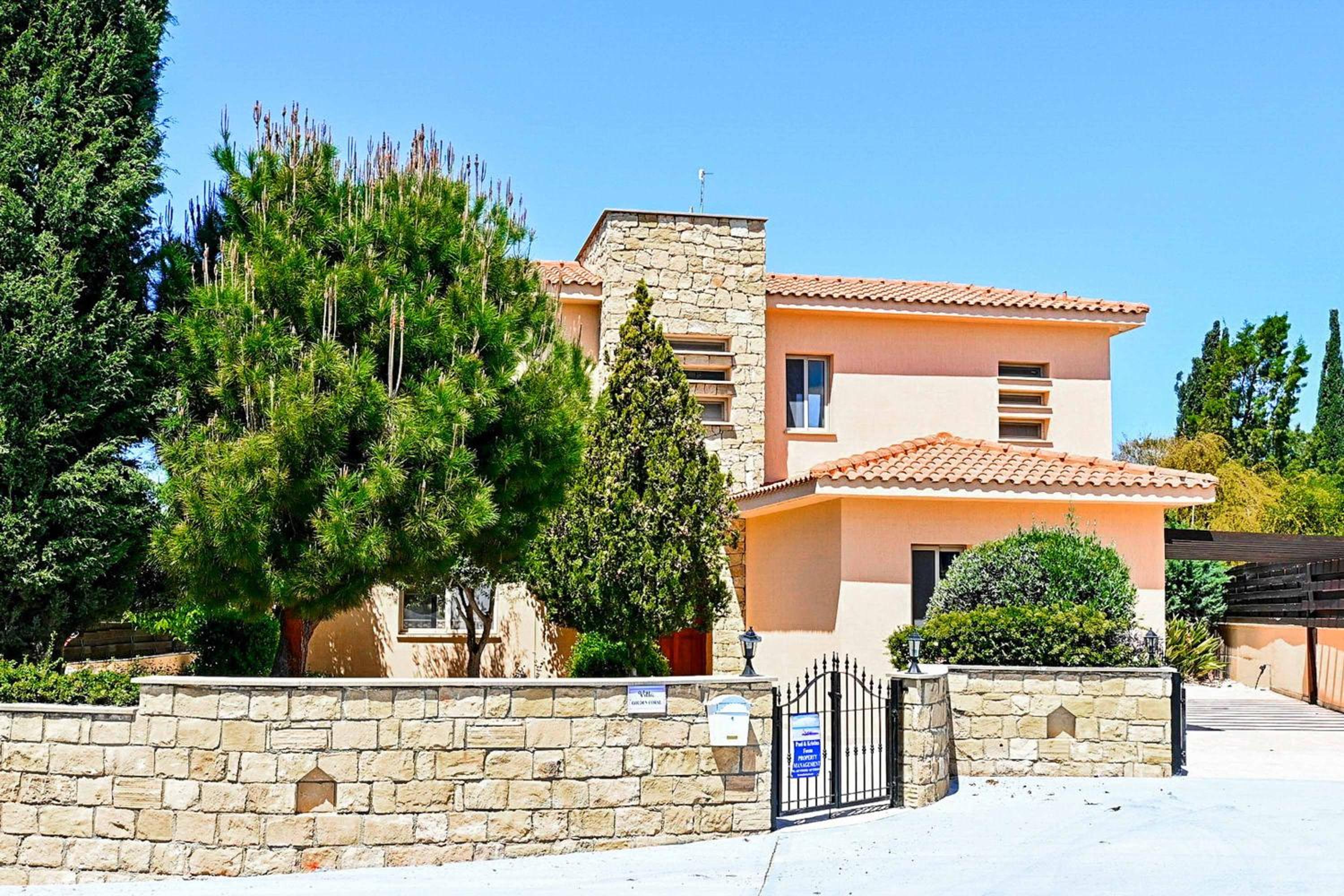 Villa Golden Coral