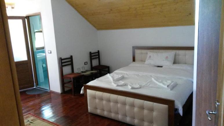 Guesthouse Mehmeti