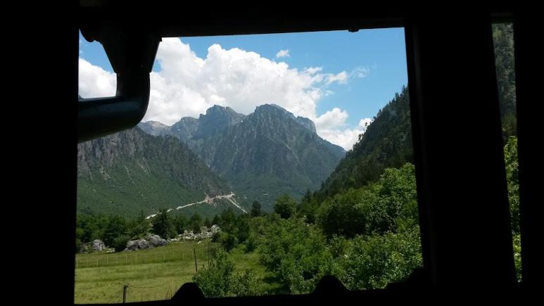 Guesthouse Mehmeti