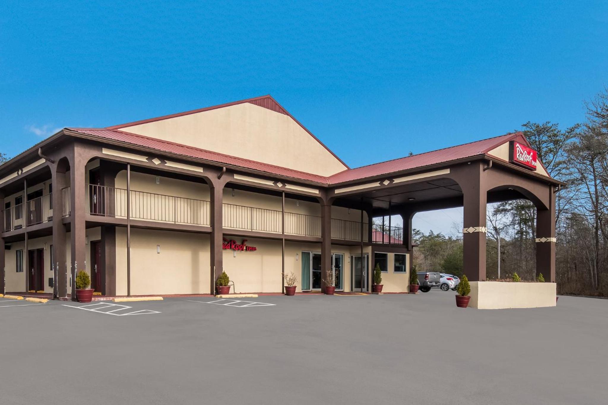 Red Roof Inn Crossville view 5