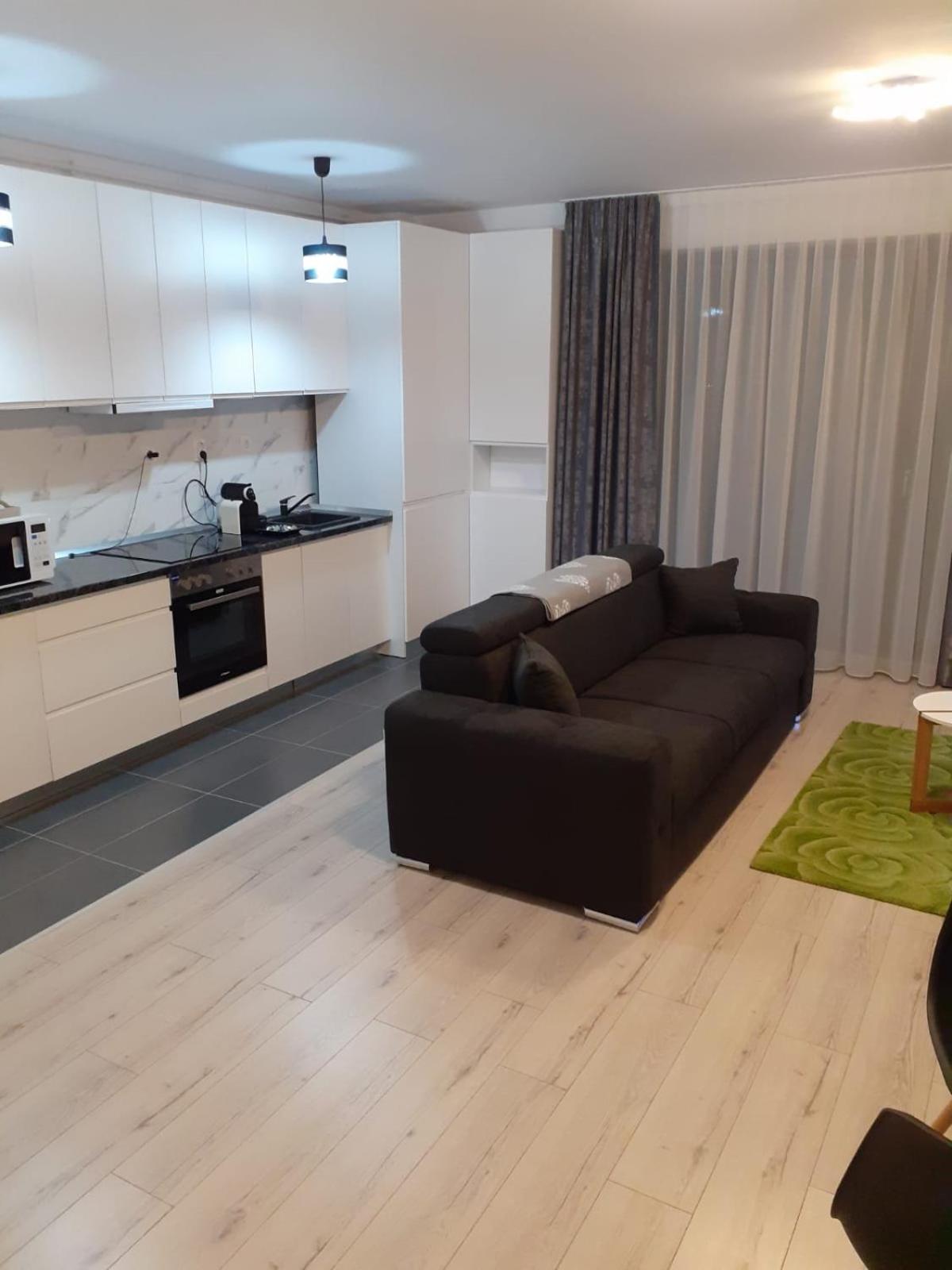 Transalpina Residence 16 view 3