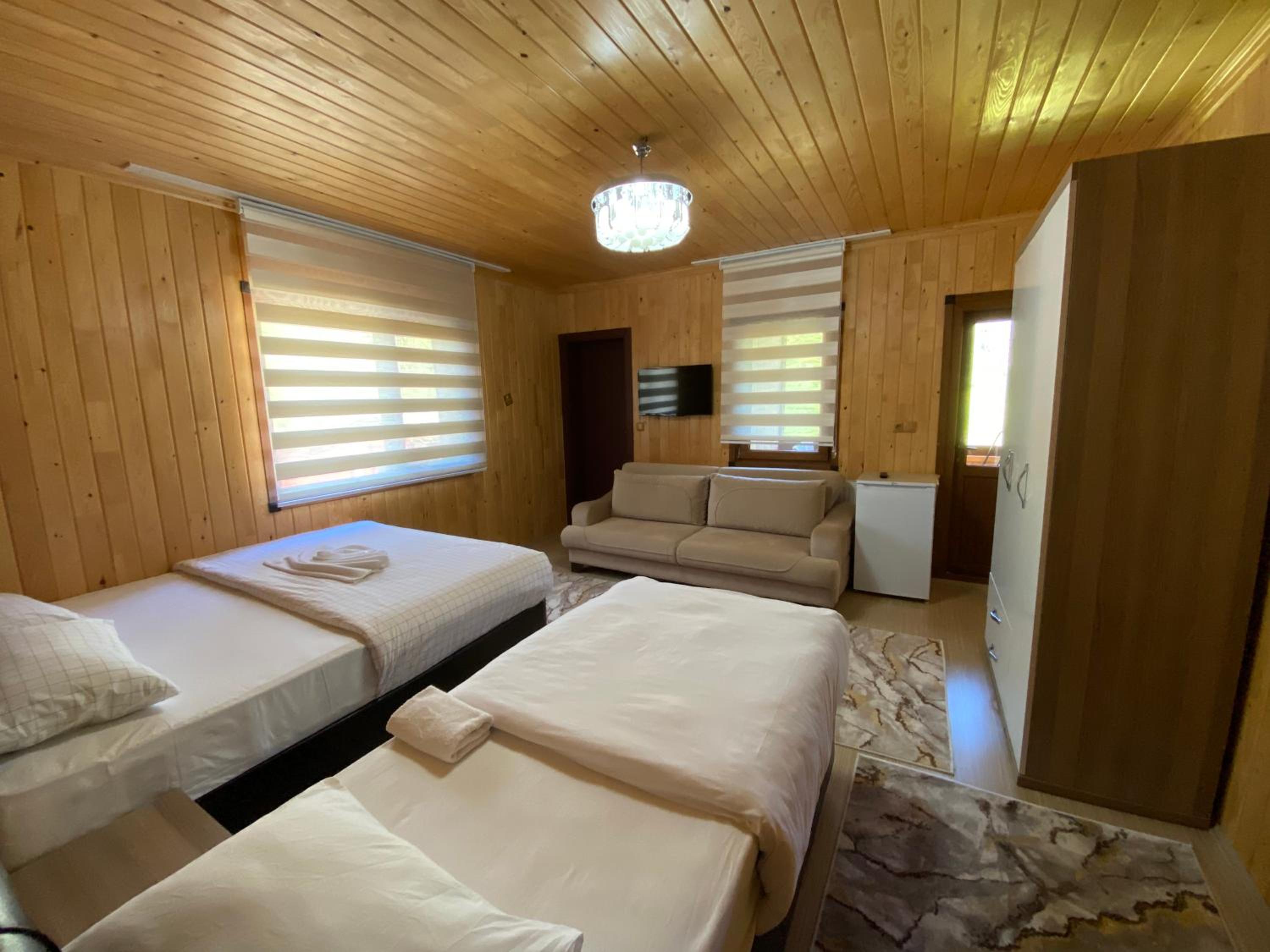 Yüce Suite