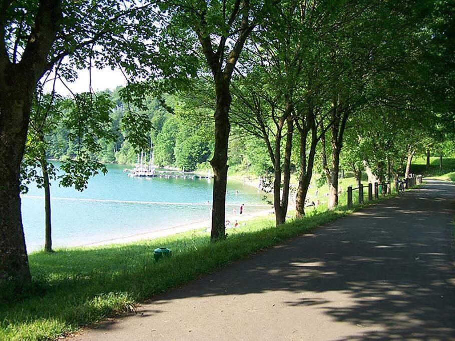 Haus JULIA direkt am Hennesee mitten im Sauerland