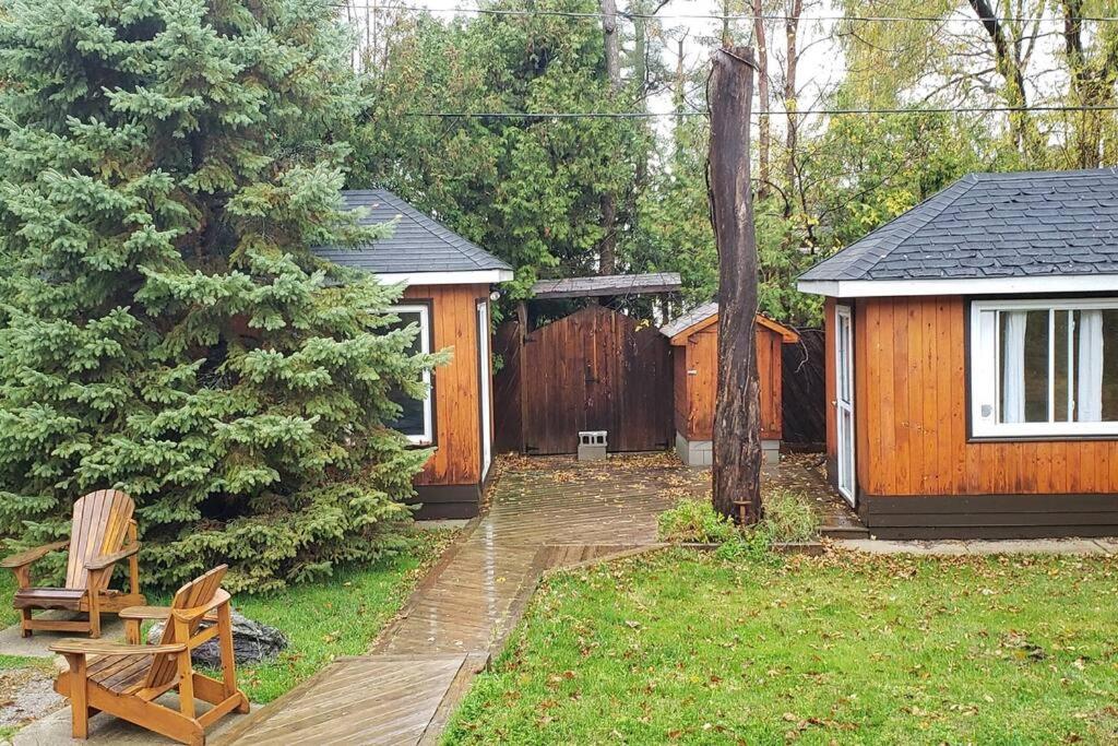 Modern Chic Cottage - Hot Tub, Sauna, Tay Trail