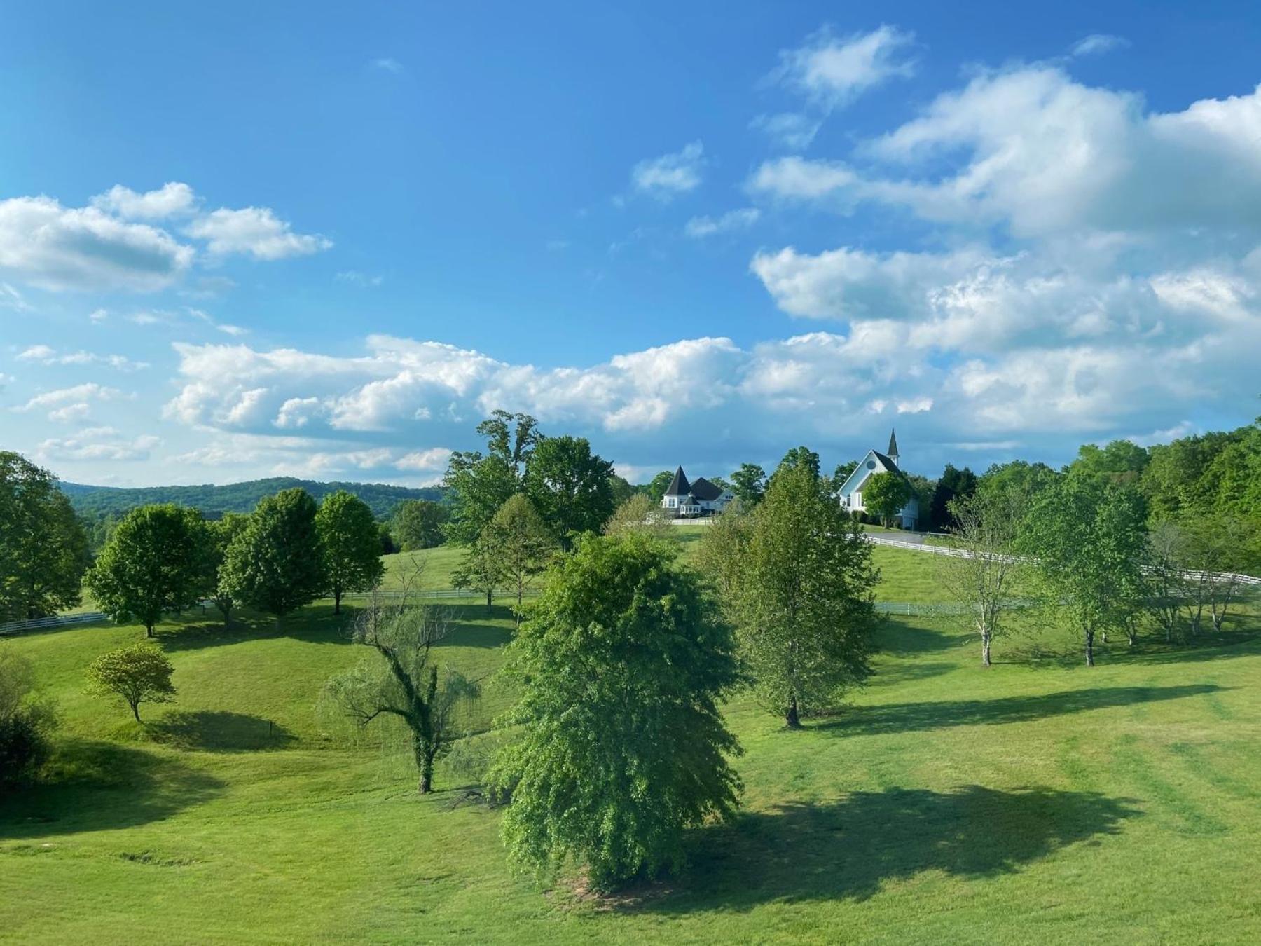 Whitestone Inn