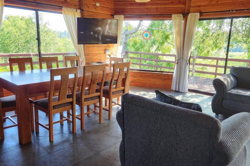 Casa con acceso privado al río