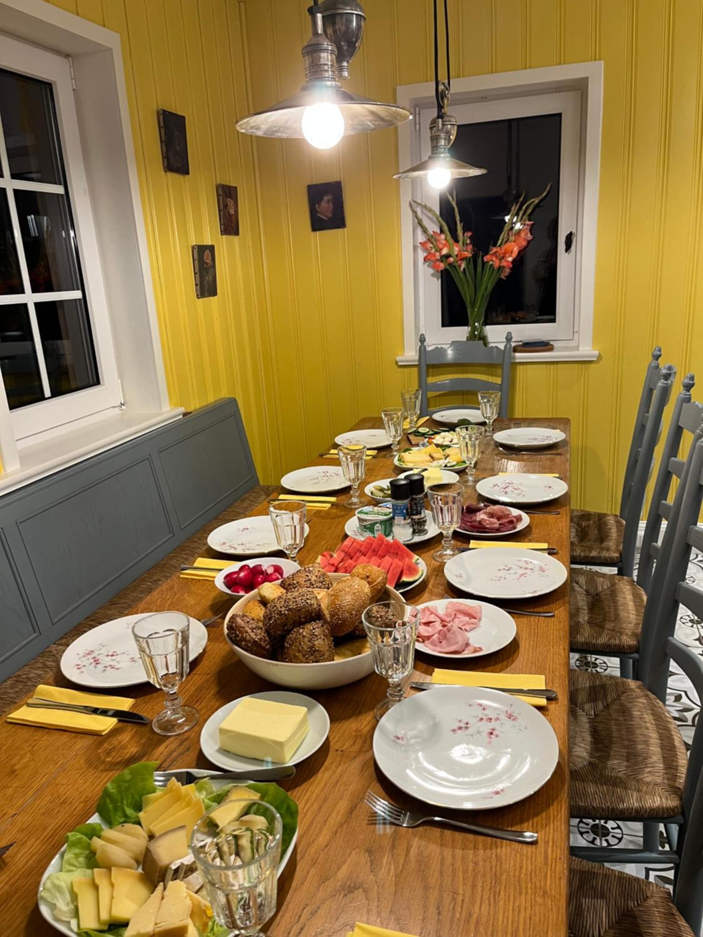 dining