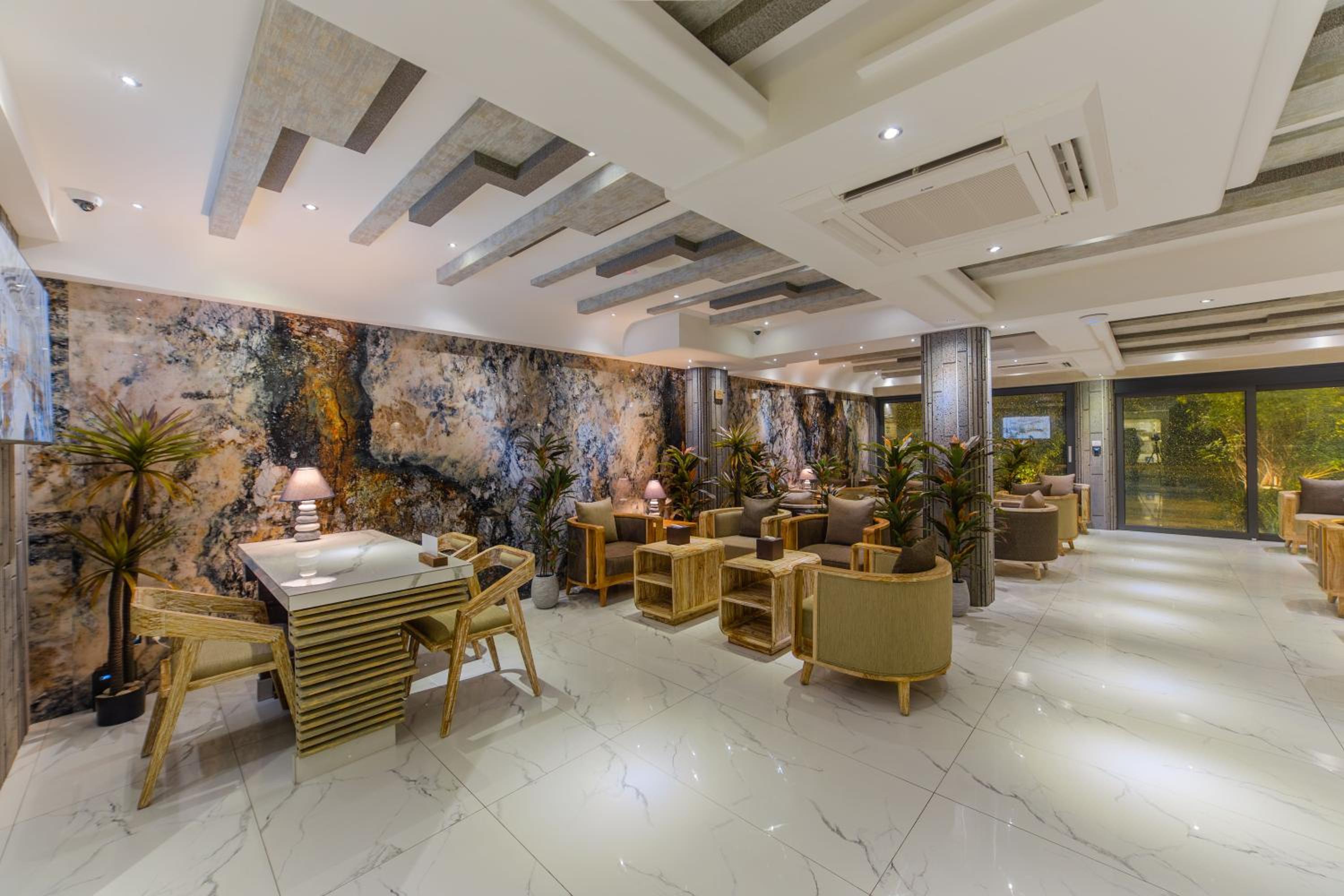 Hotel Ocean Grand at Hulhumale