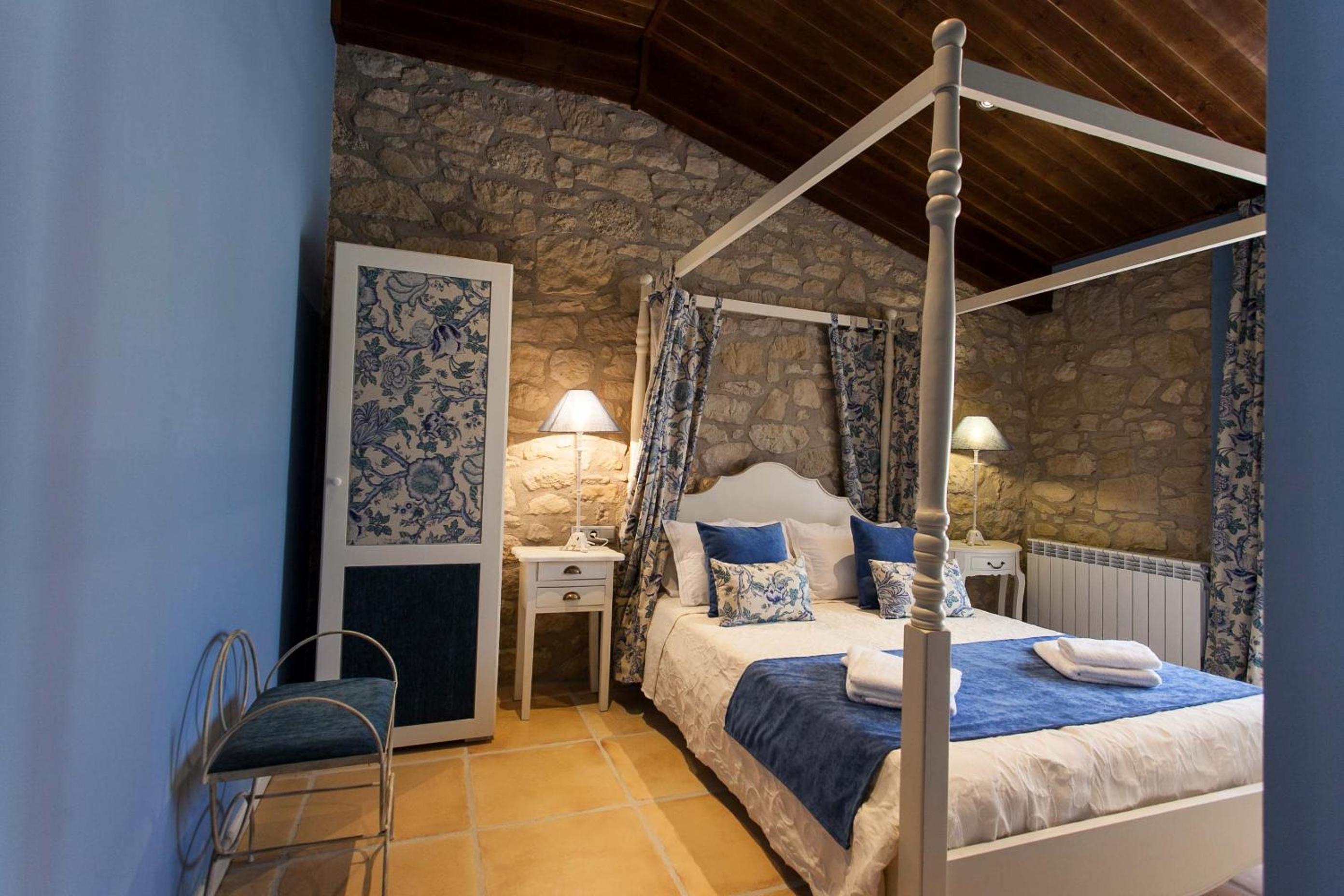 Casa Tapioles