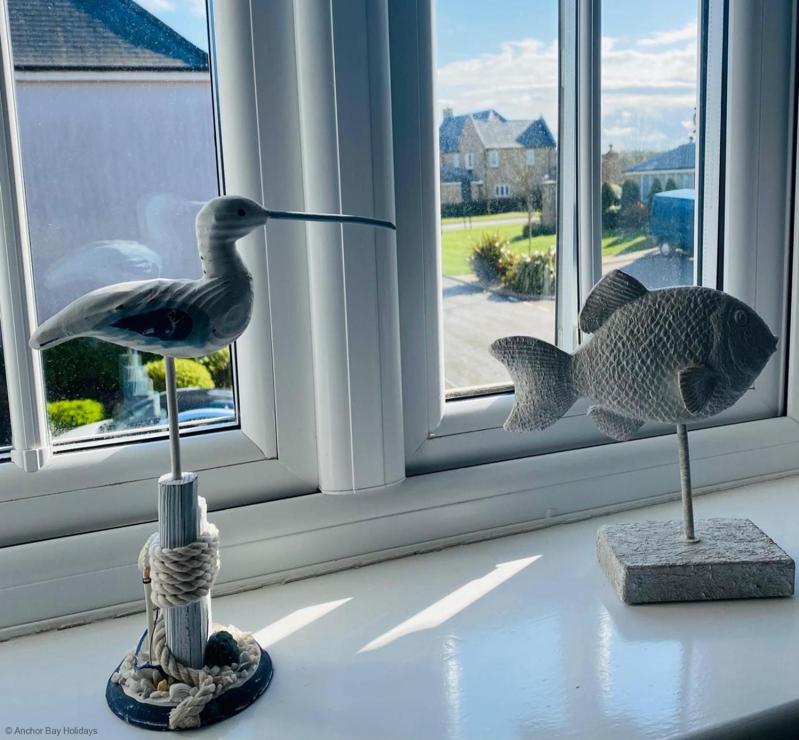 Gingerbread Cottage - Part of the The Bay Filey Holiday Village with pool, gym and direct beach access, pub, restaurant, tennis and meadows walks
