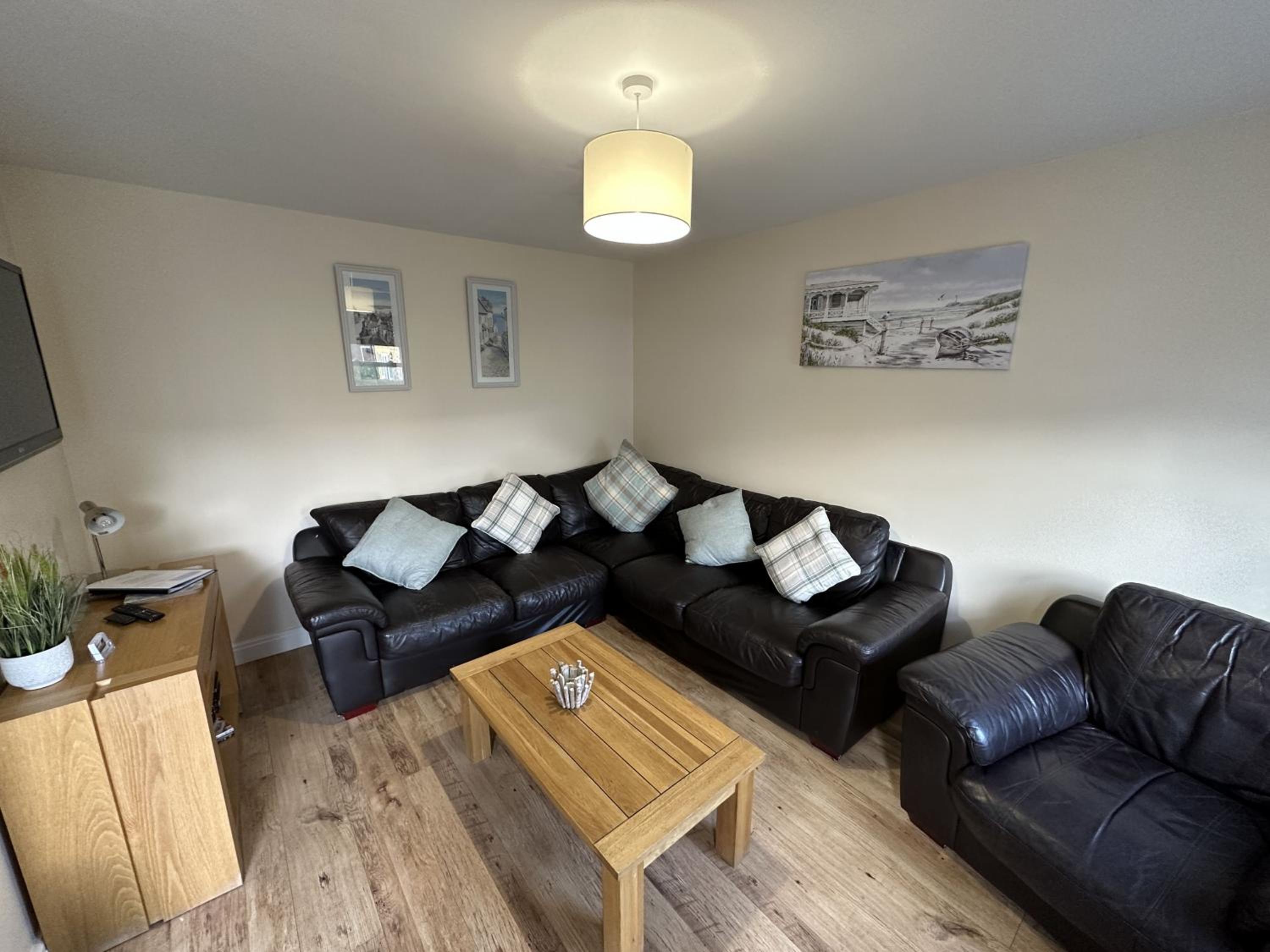Jolly Roger Cottage - Part of the The Bay Filey Holiday Village with pool, gym and direct beach access, pub, restaurant, tennis and meadows walks view 2