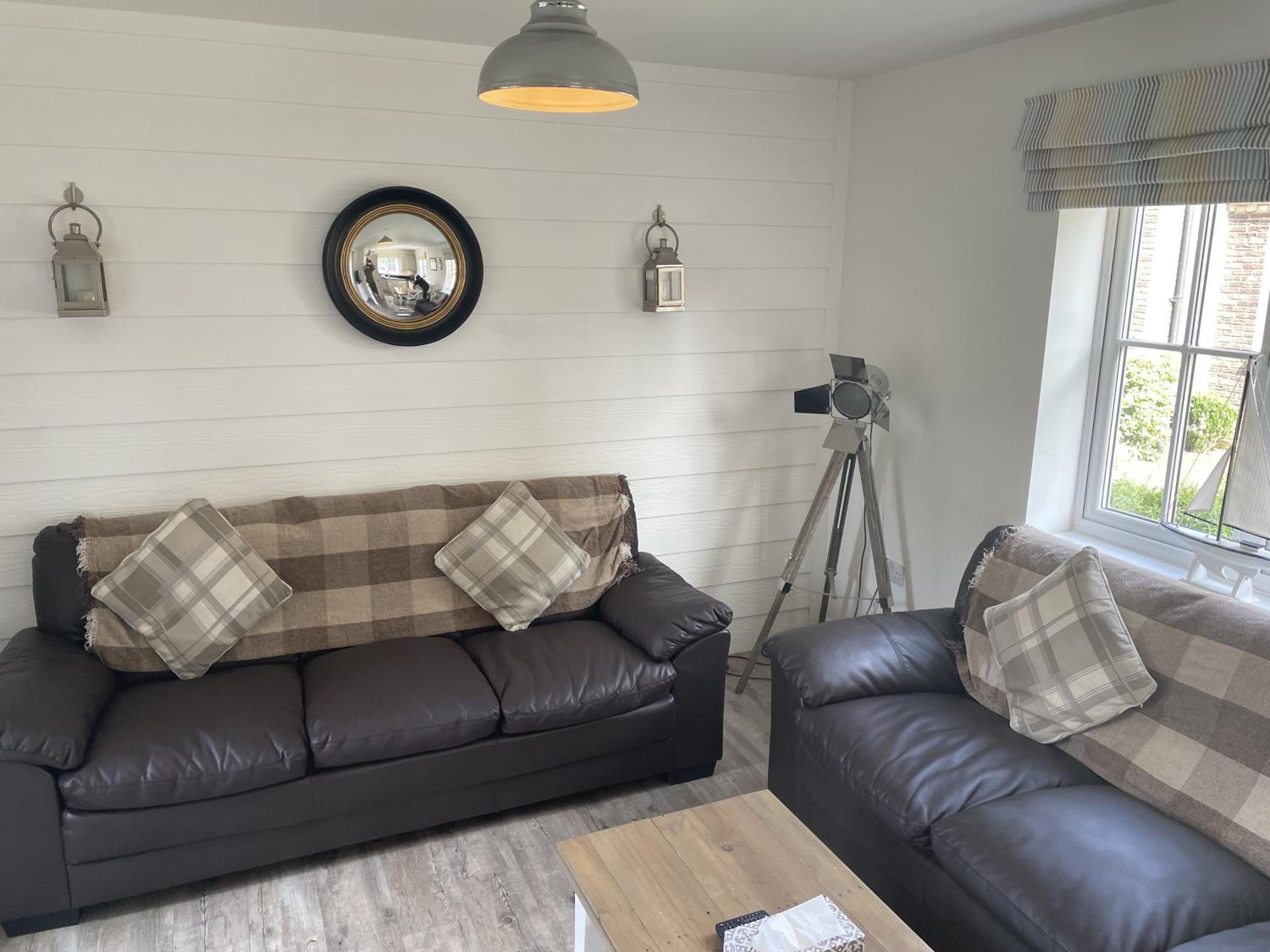 Meadow View - Part of the The Bay Filey Holiday Village with pool, gym and direct beach access, pub, restaurant, tennis and meadows walks view 3