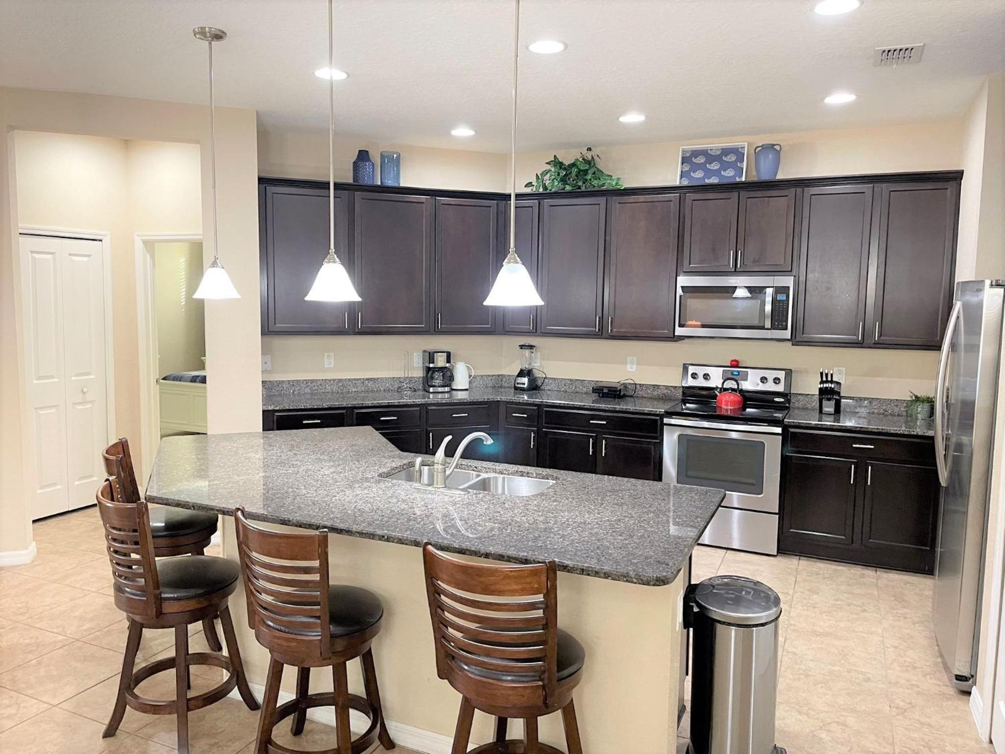 CozyKey Vacation Rentals - Crystal Cove