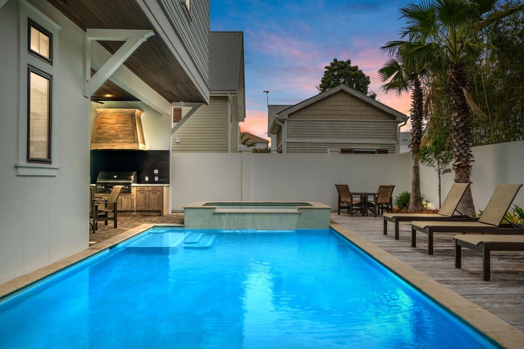 Coast Is Clear With Jetted Pool And Game Room view 5