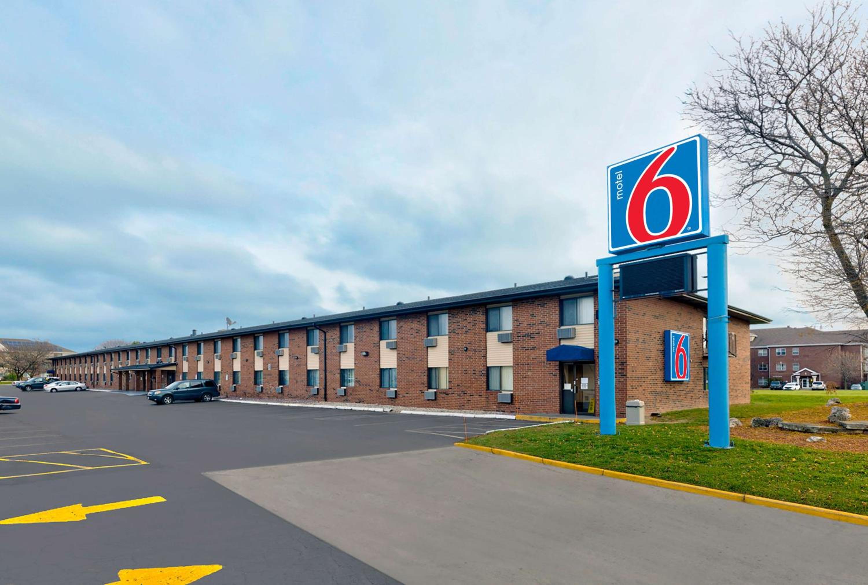 Hotel Motel 6 Oak Creek, WI