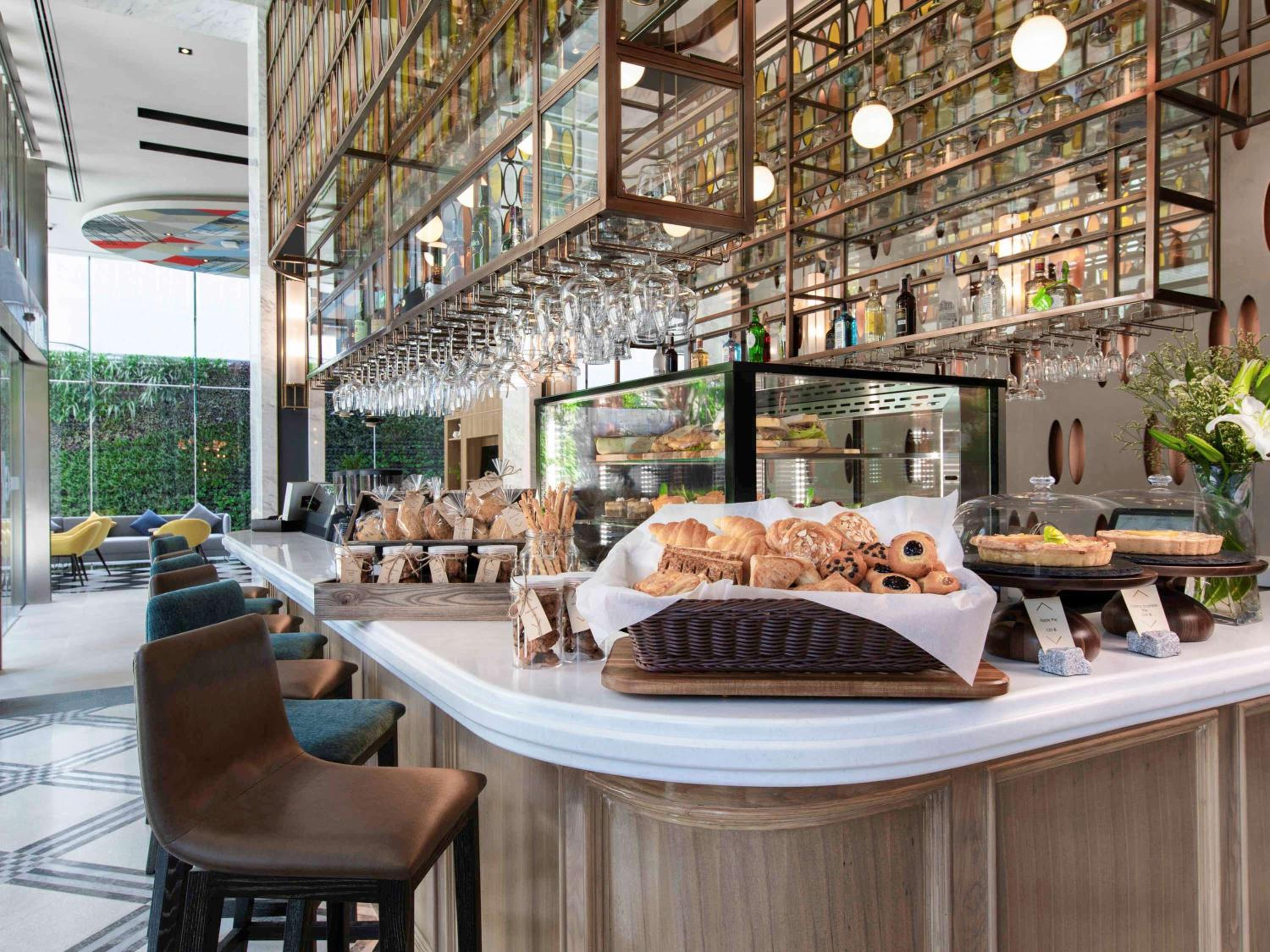 Mercure Bangkok Sukhumvit 24 50