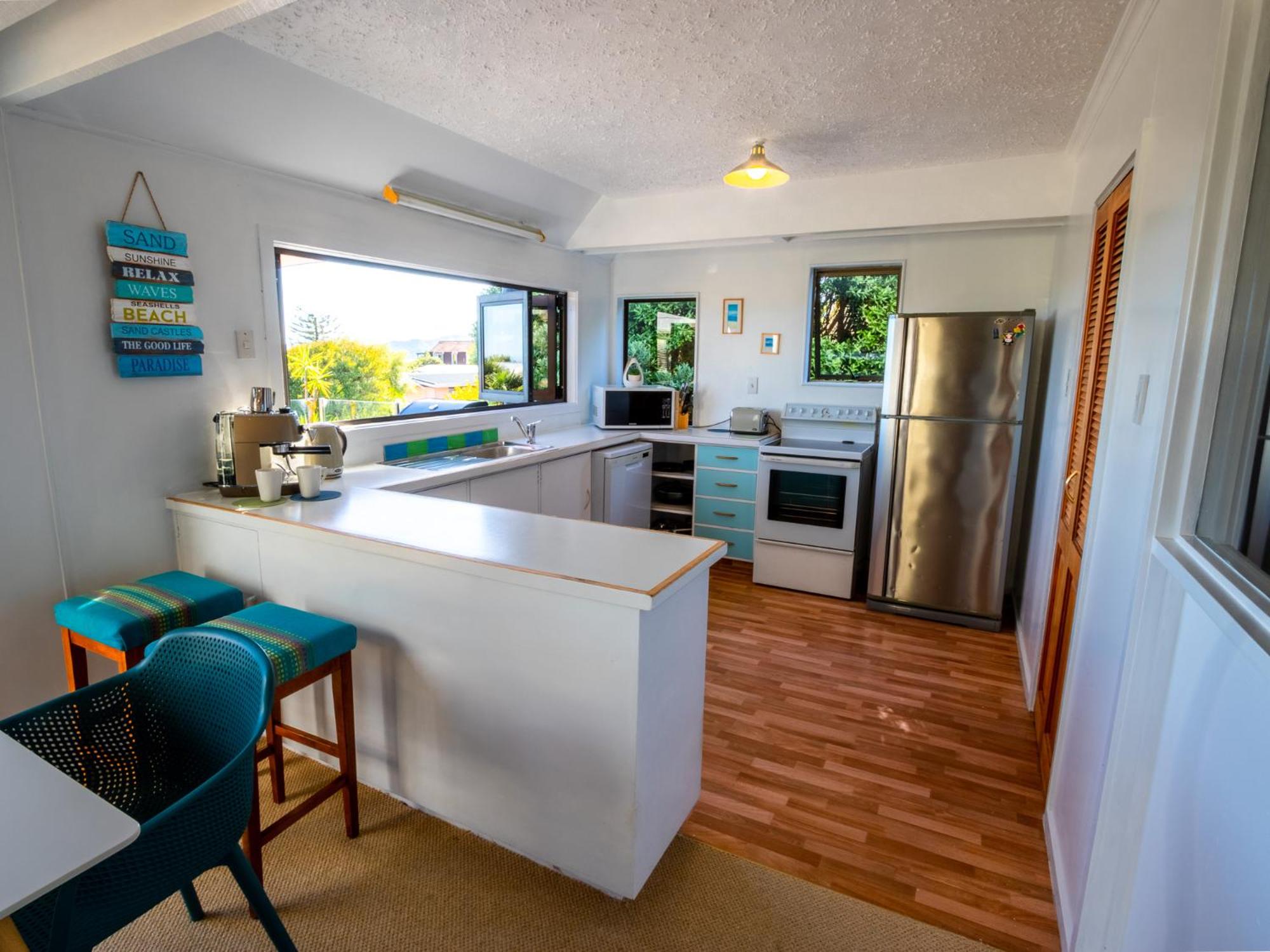 Pohara Beach Escape - Pohara Beach Holiday Home view 4