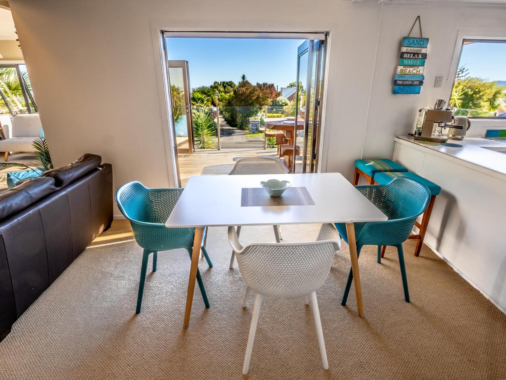 Pohara Beach Escape - Pohara Beach Holiday Home view 5