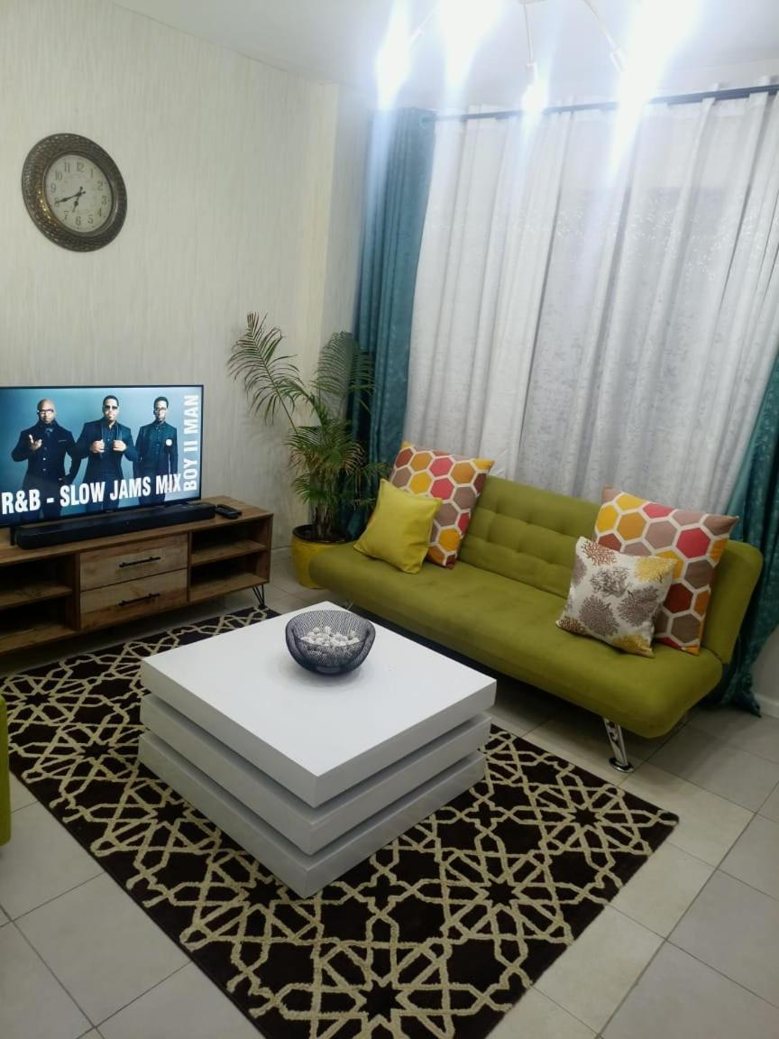 Lavish Condo with Swimming Pool Ongata Rongai view 3