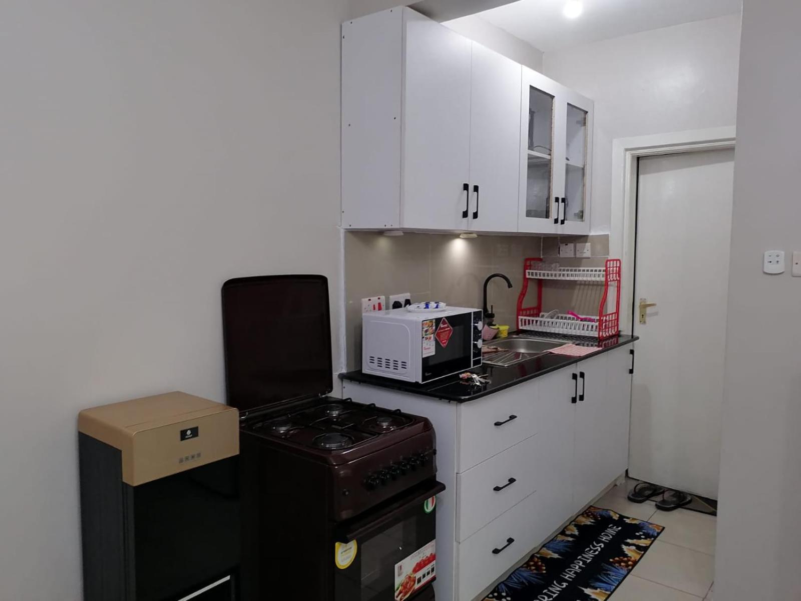 Lavish Condo with Swimming Pool Ongata Rongai view 2