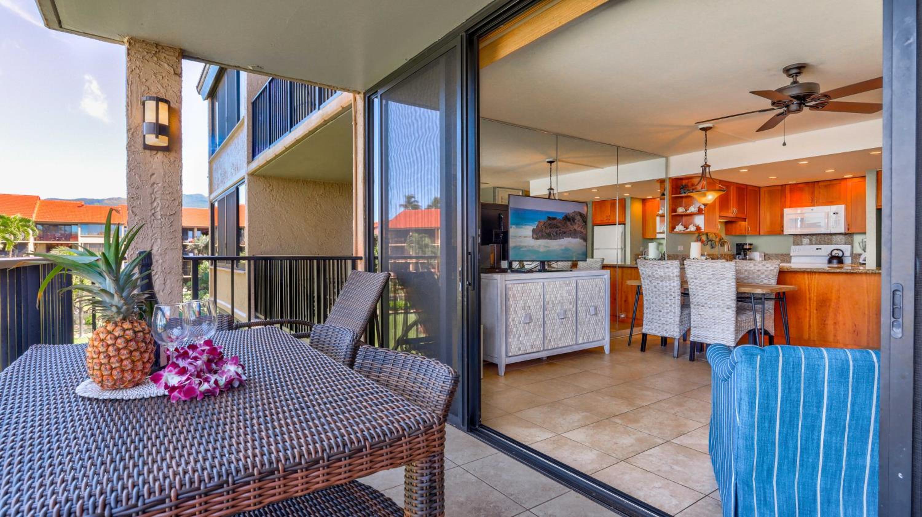 Papakea K303 2bed/2bath stunning ocean & pool views view 3
