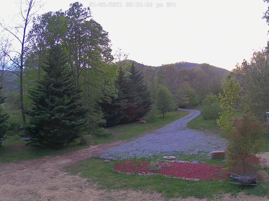 Paradise Mountain Getaway! view 3