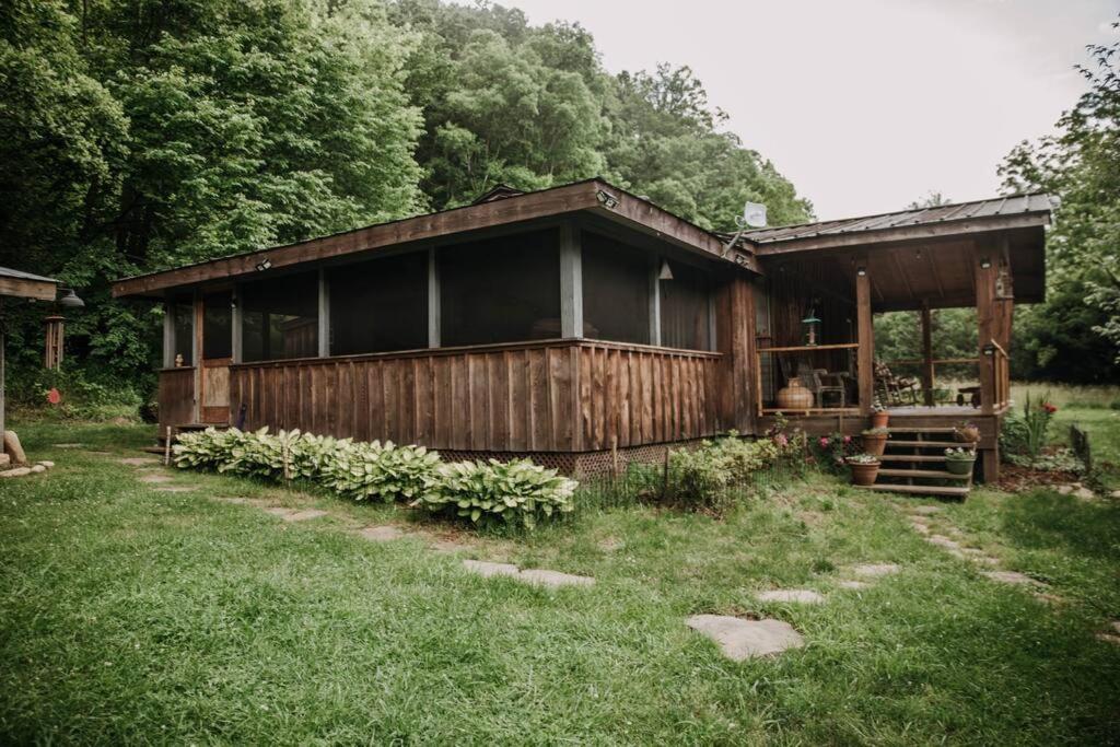 Paradise Mountain Getaway! view 2