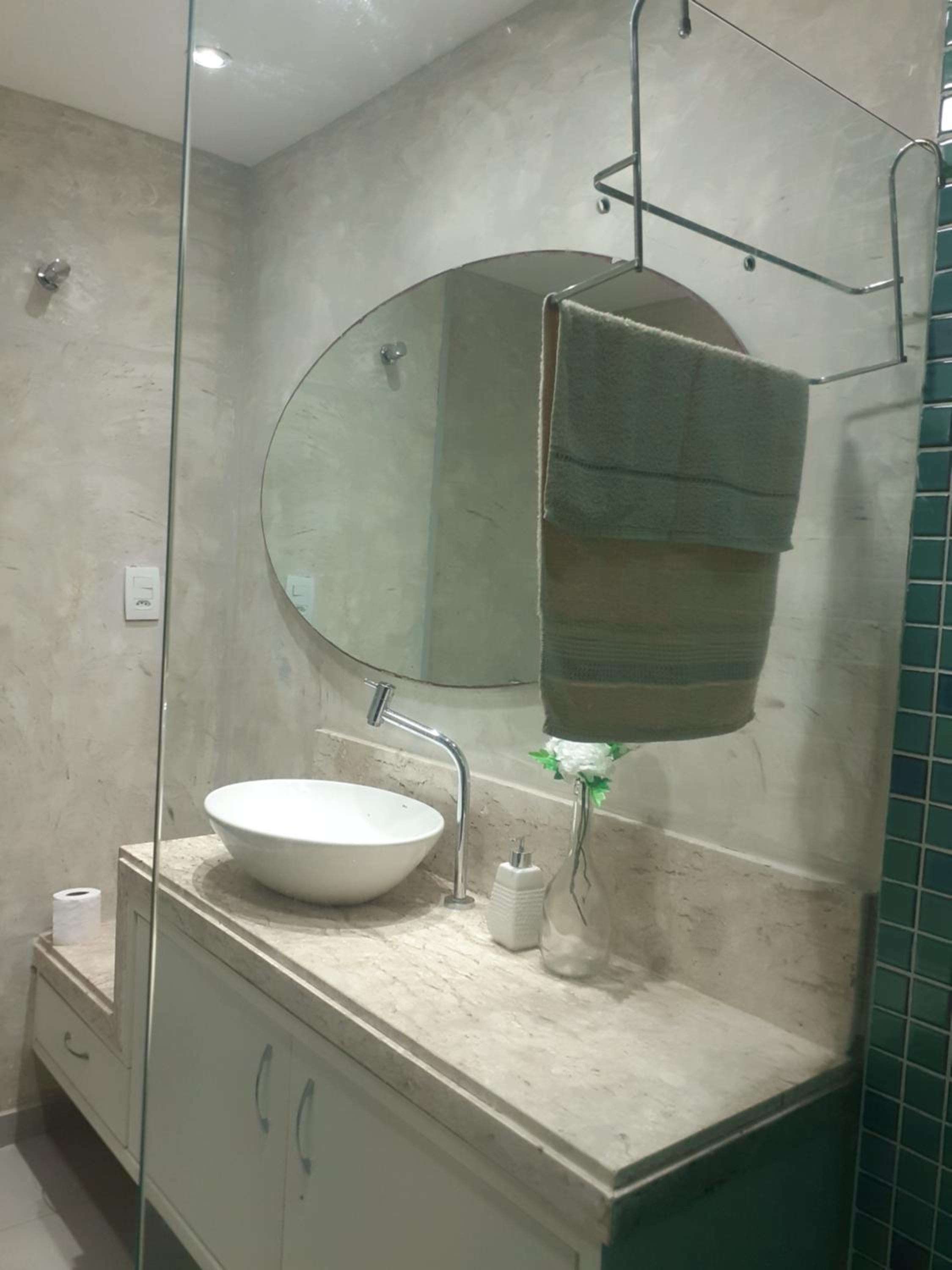 FLAT ENCANTADOR A UM PASSO DA PRAIA