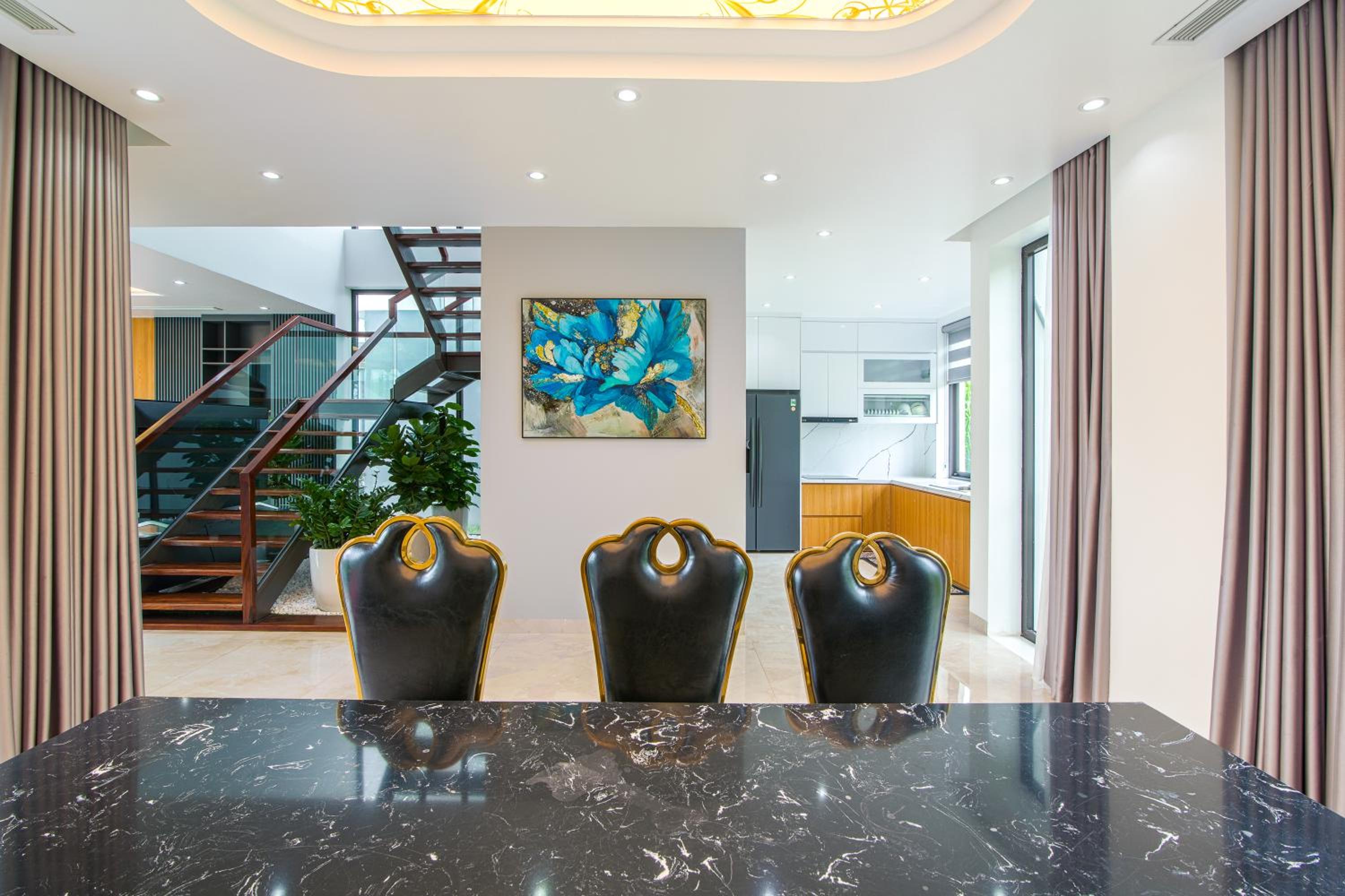 meeting & event spaces