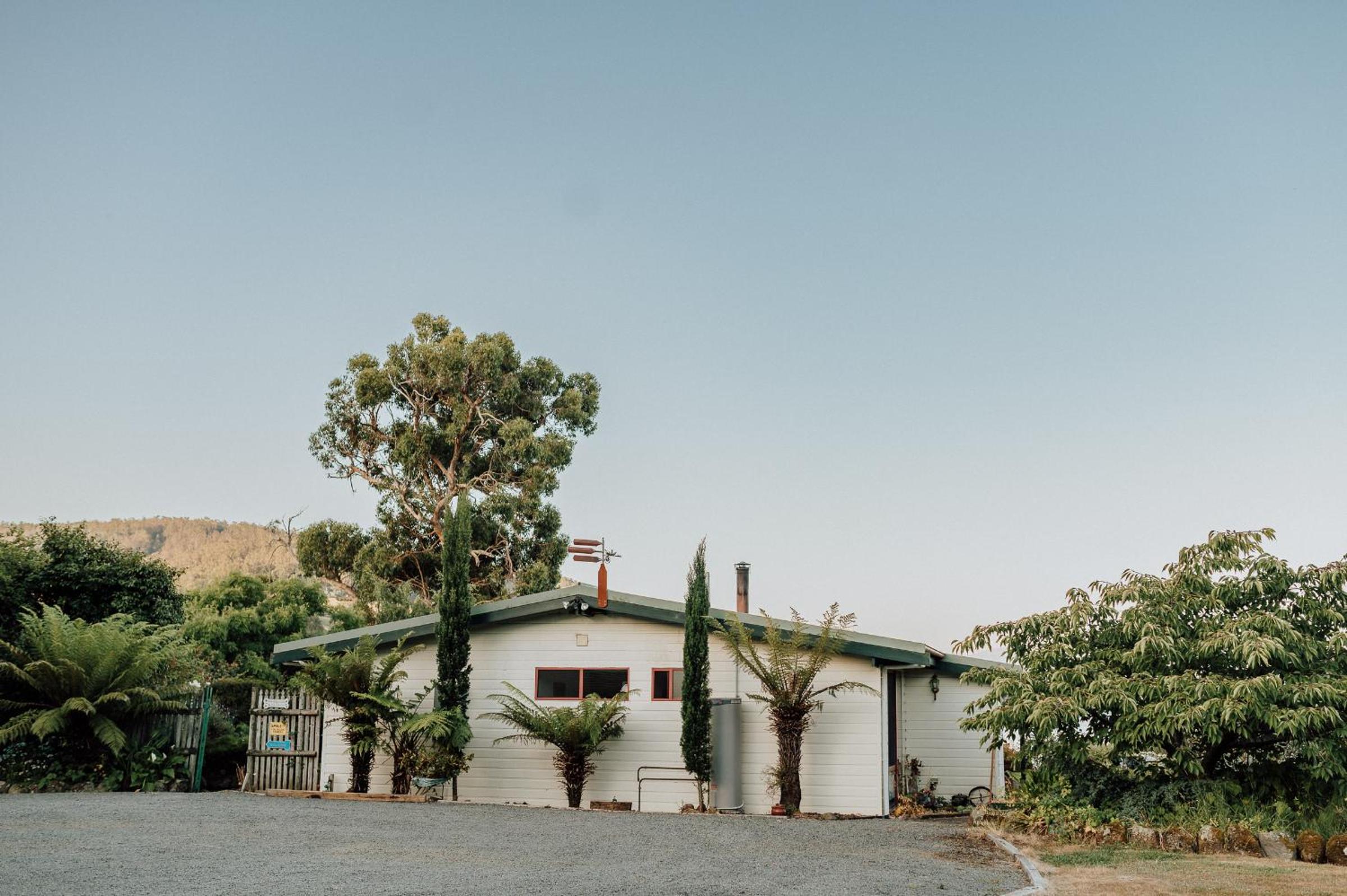Fleurty's Point Cottage at Franklin South, Huon Valley, Tasmania