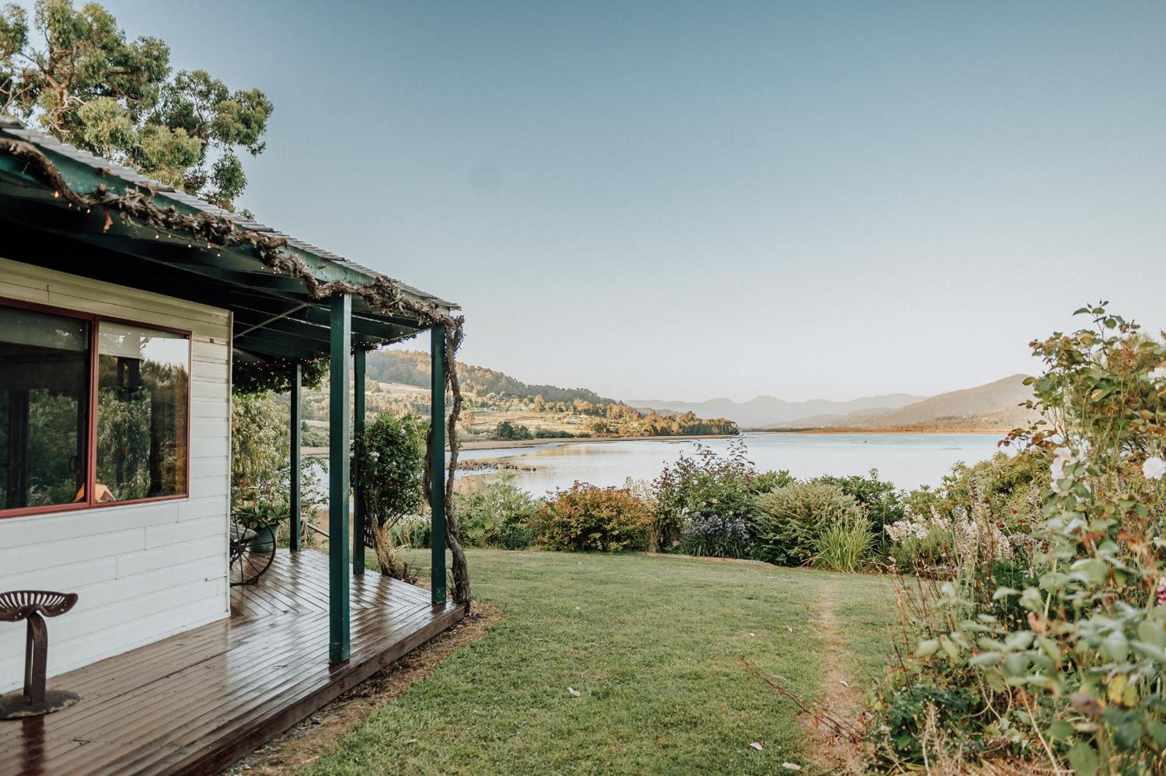 Fleurty's Point Cottage at Franklin South, Huon Valley, Tasmania
