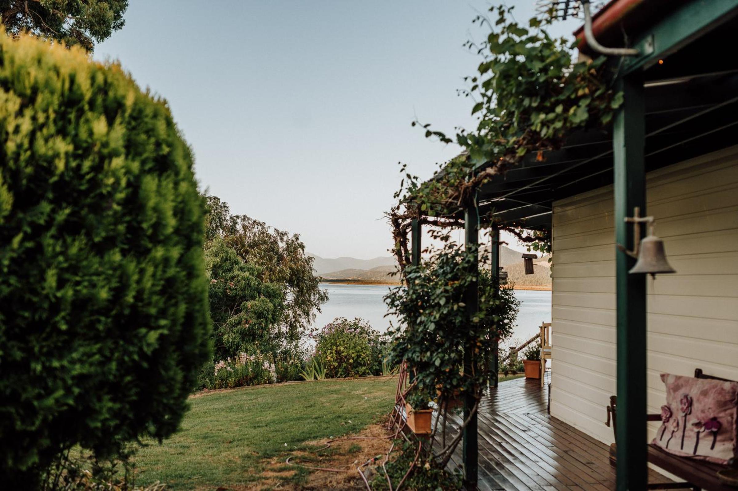 Fleurty's Point Cottage at Franklin South, Huon Valley, Tasmania