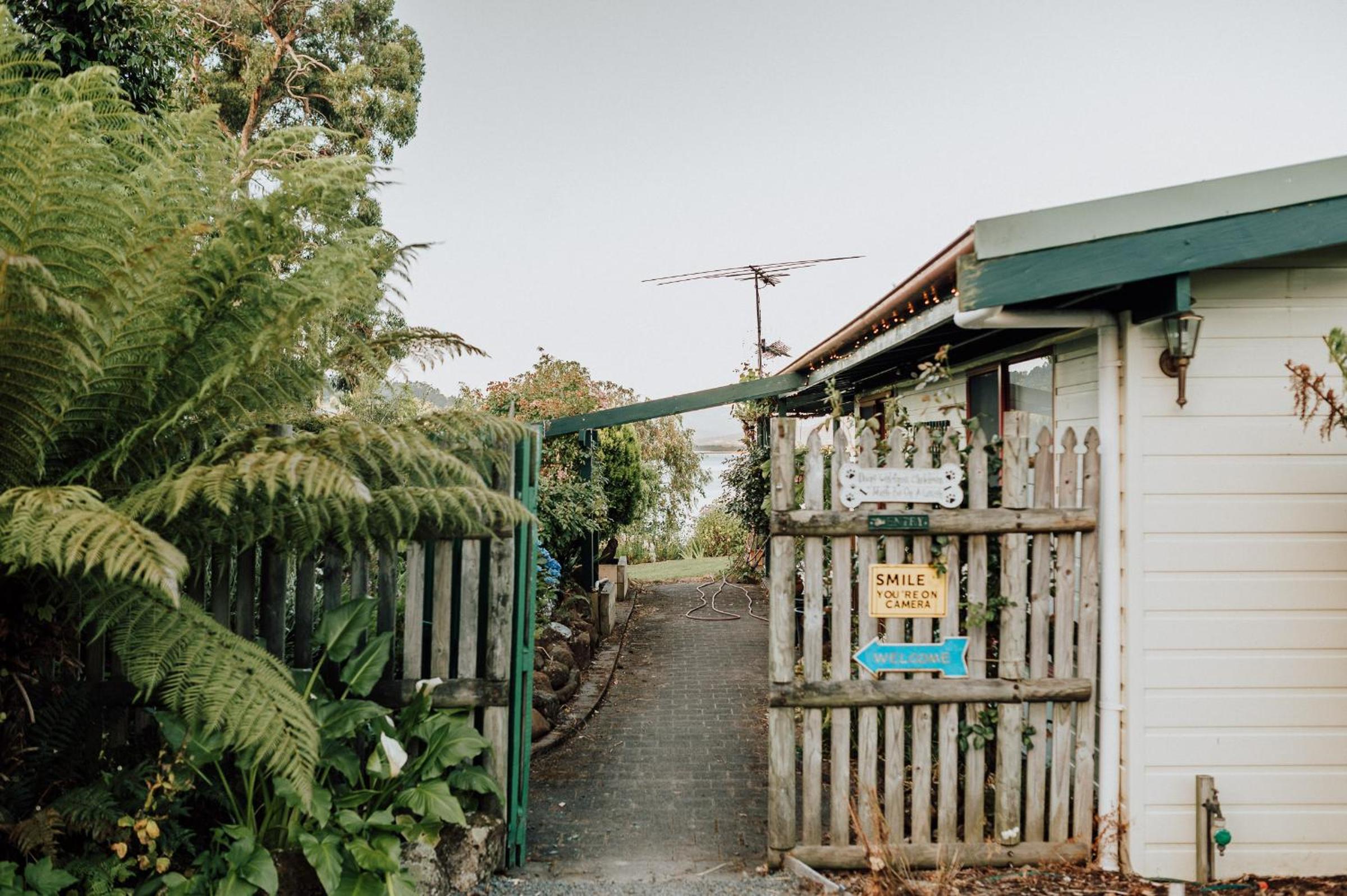Fleurty's Point Cottage at Franklin South, Huon Valley, Tasmania