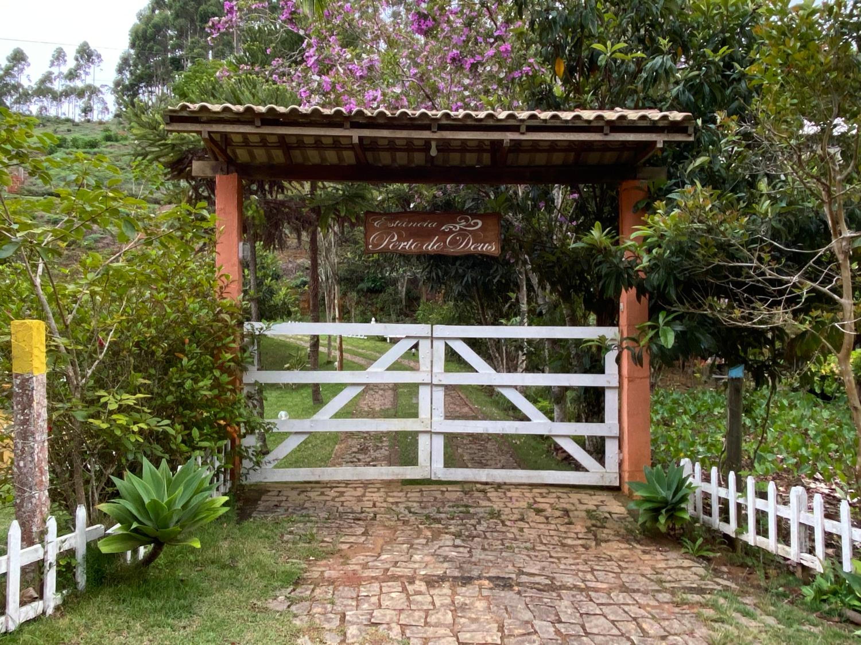 CHALÉ DA ESTÂNCIA Santa teresa - ES Alto São Lourenço- próximo ao circuito Caravaggio