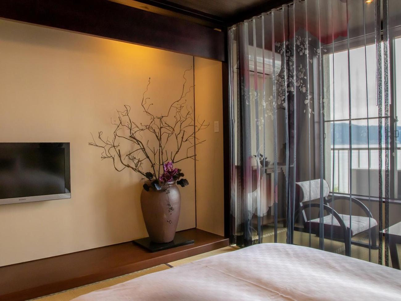 Kamisuwa Onsen Shinyu