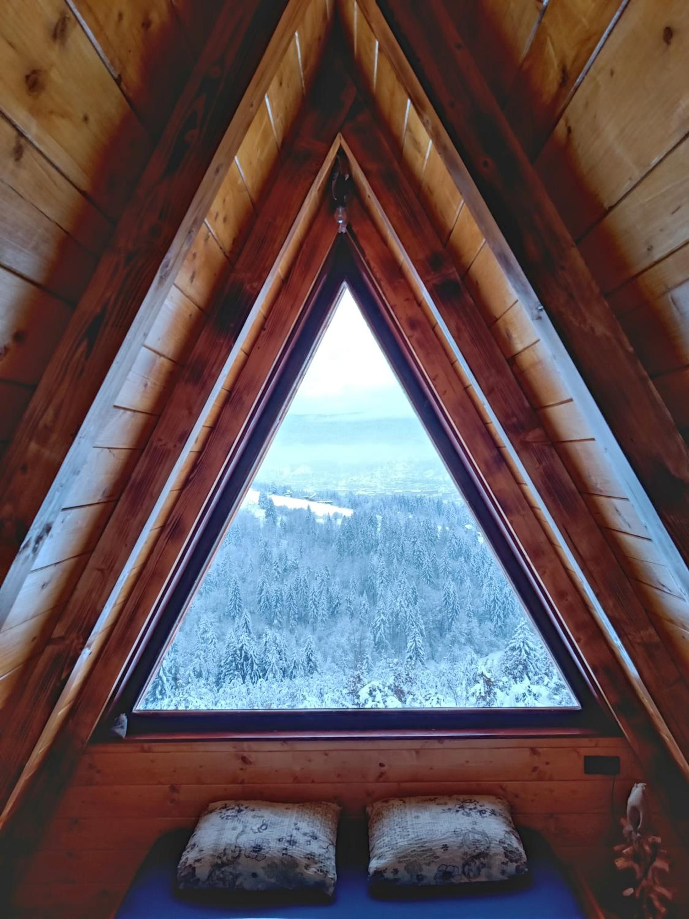Vikendica Tromedja Pale