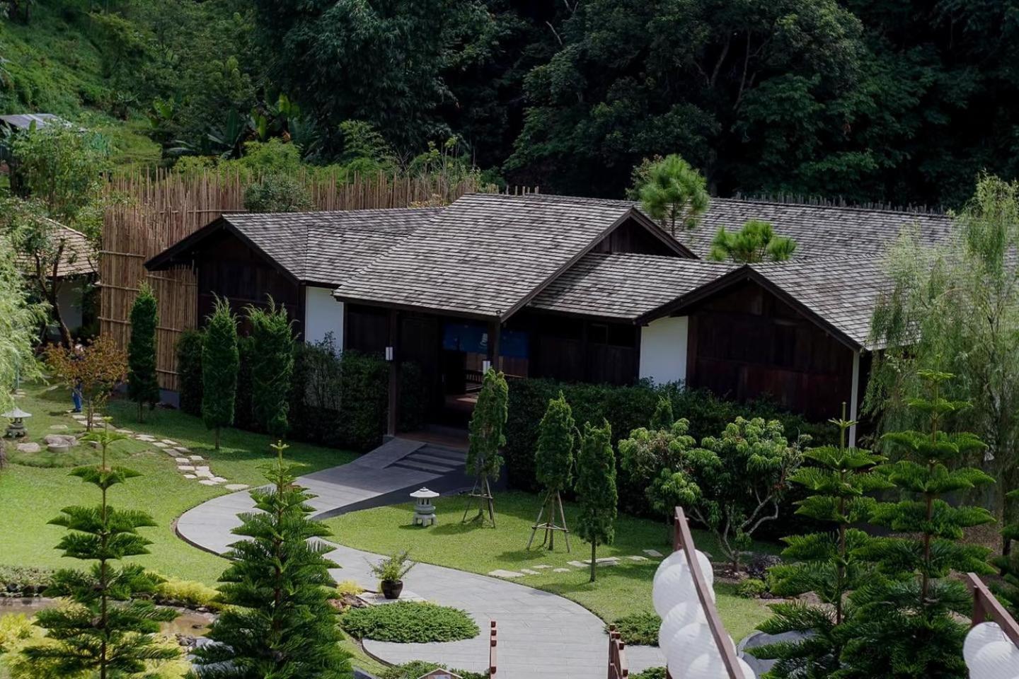Onsen at Moncham