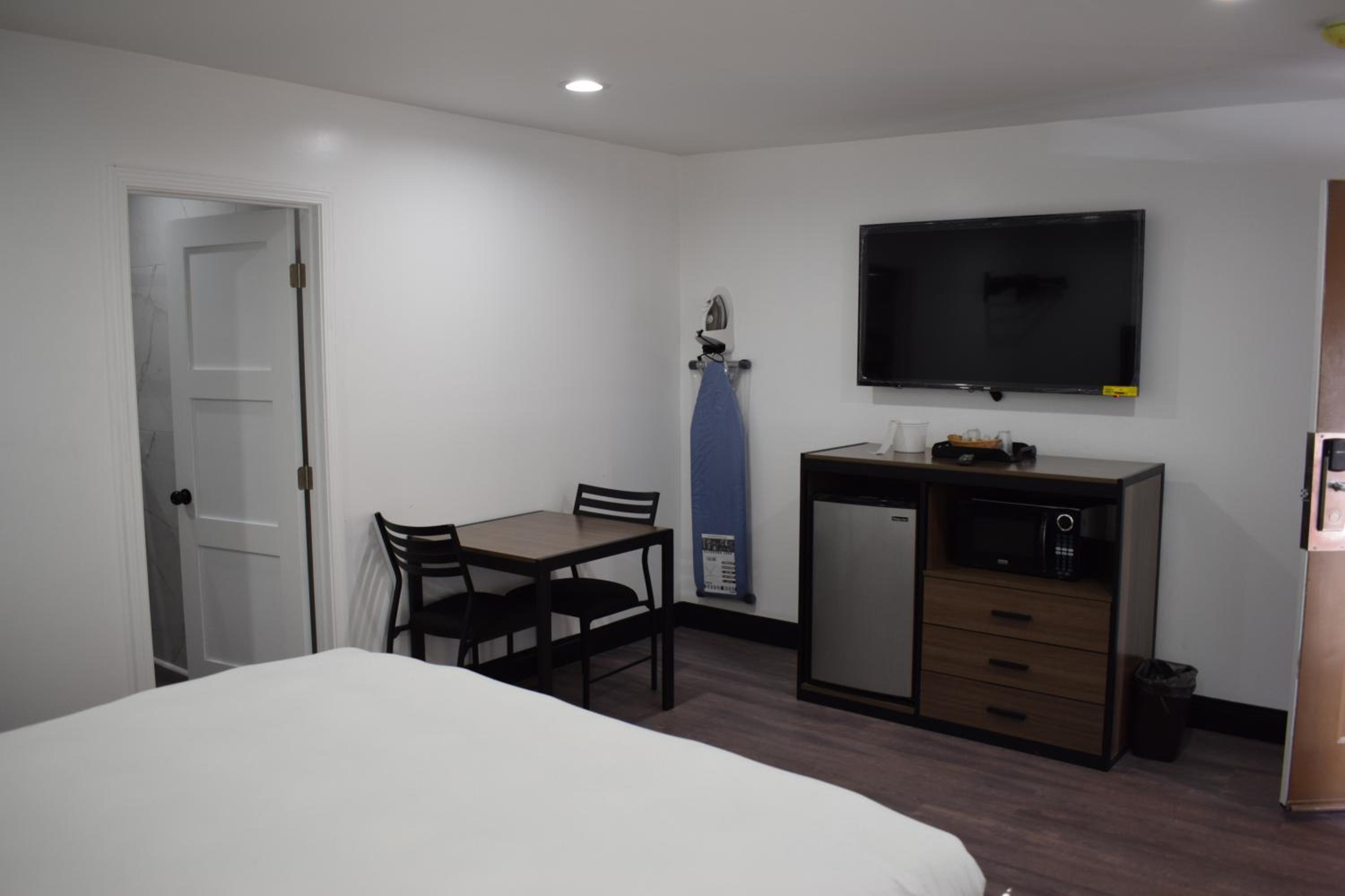 Hyde Park Motel