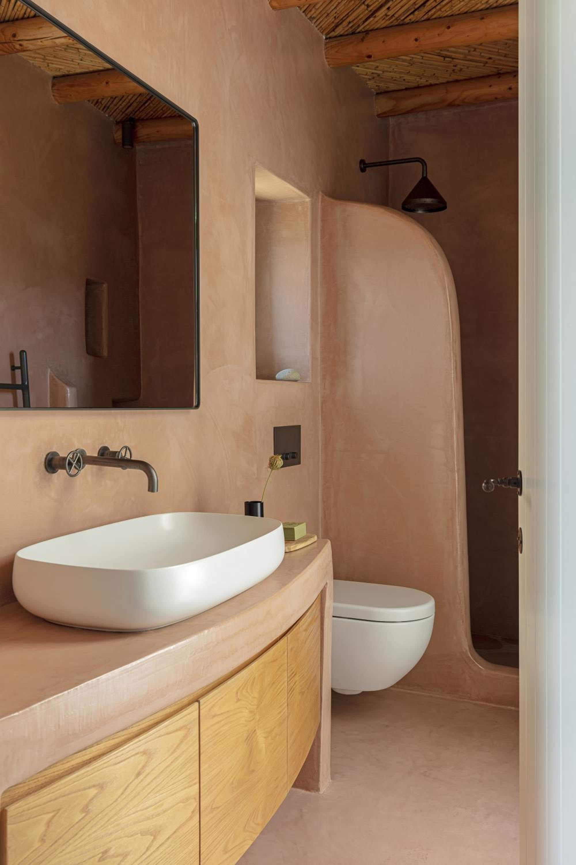 Kir Mimis Awarded Cycladic Villa view 4
