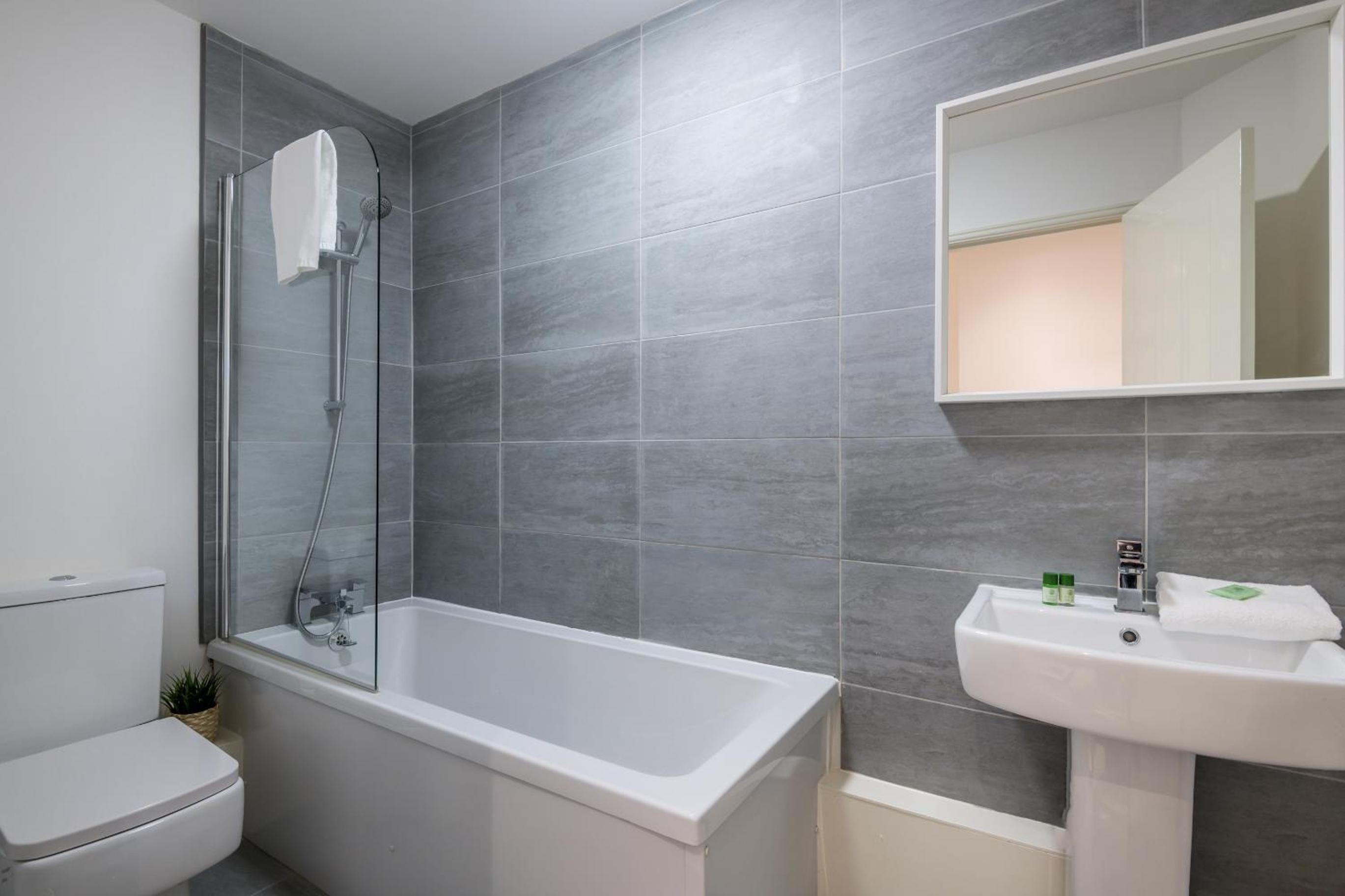 Fabulous Quayside Apartment with Free Parking