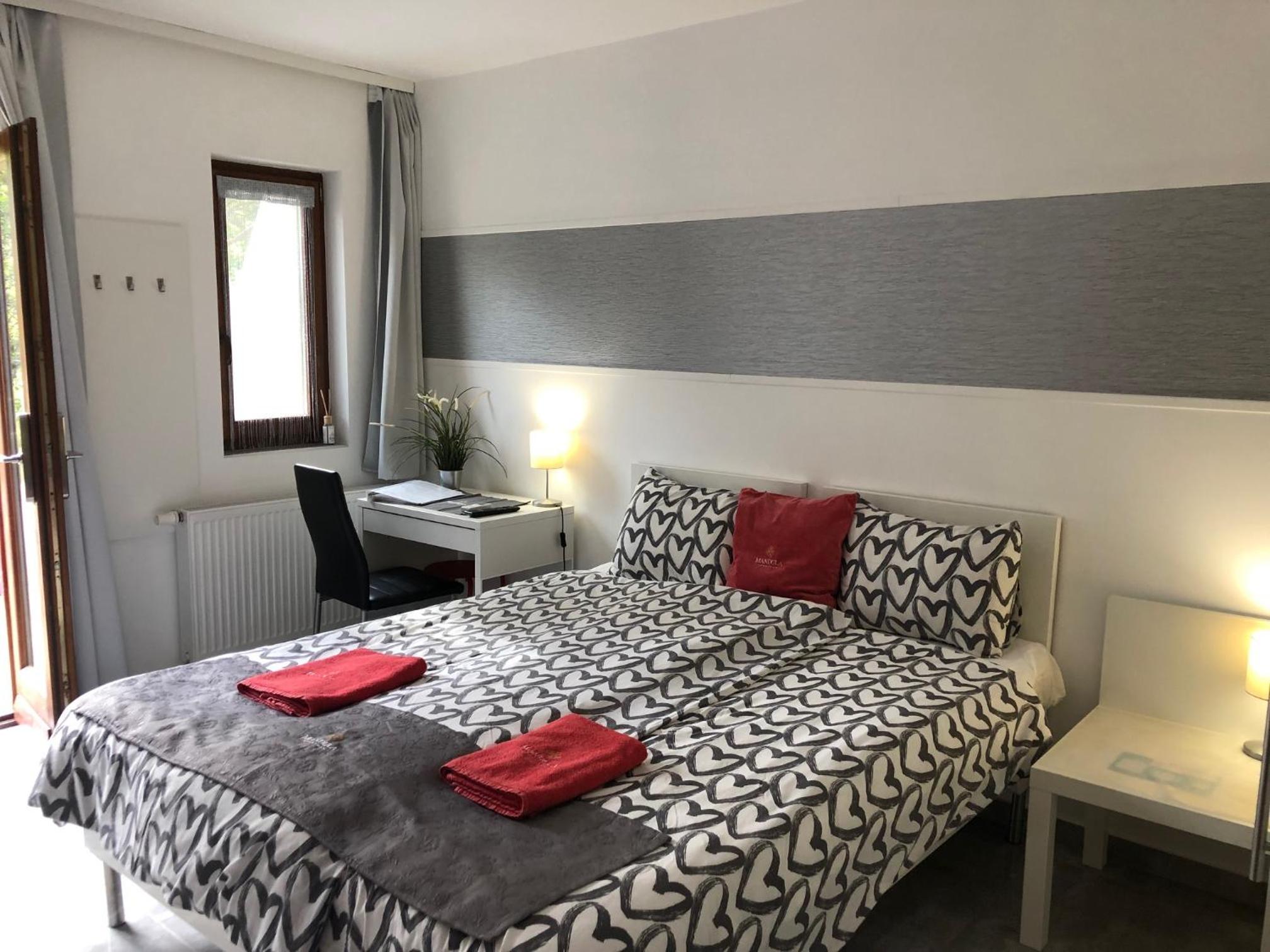 Mandula Apartman