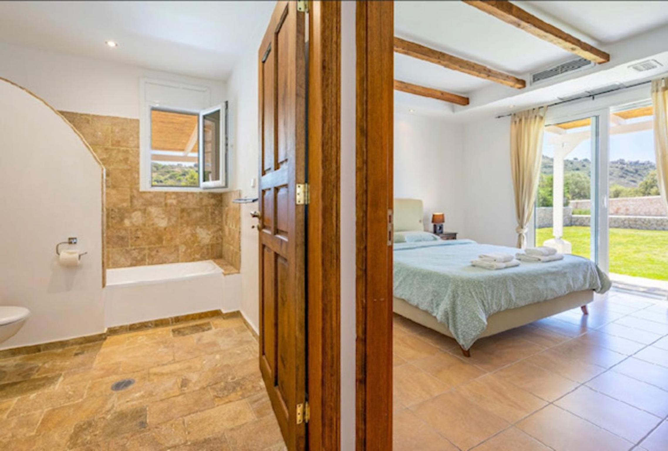 Villa Philena Ladiko heizbarer Pool photo 5