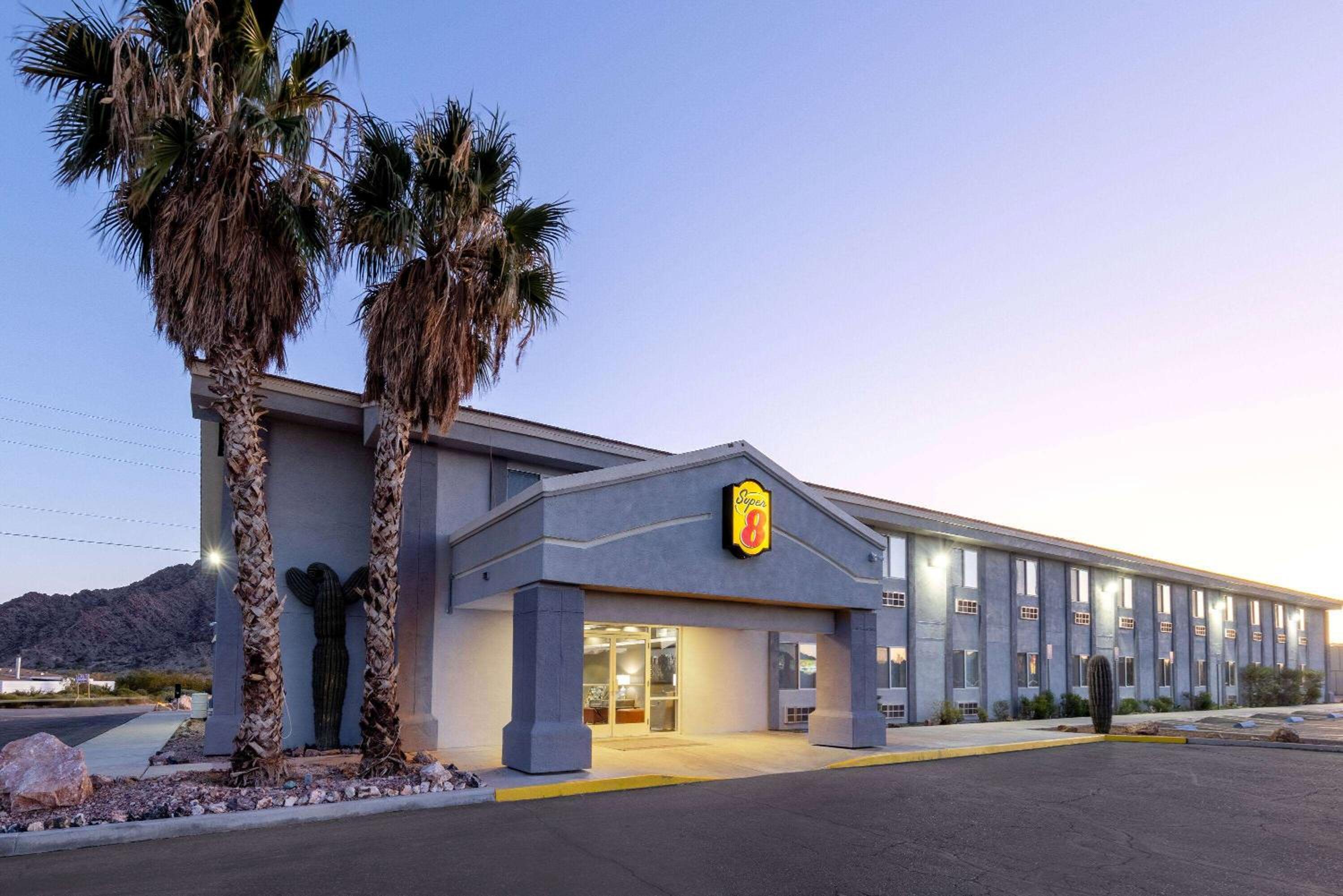 Super 8 by Wyndham Quartzsite AZ - Property Image 1